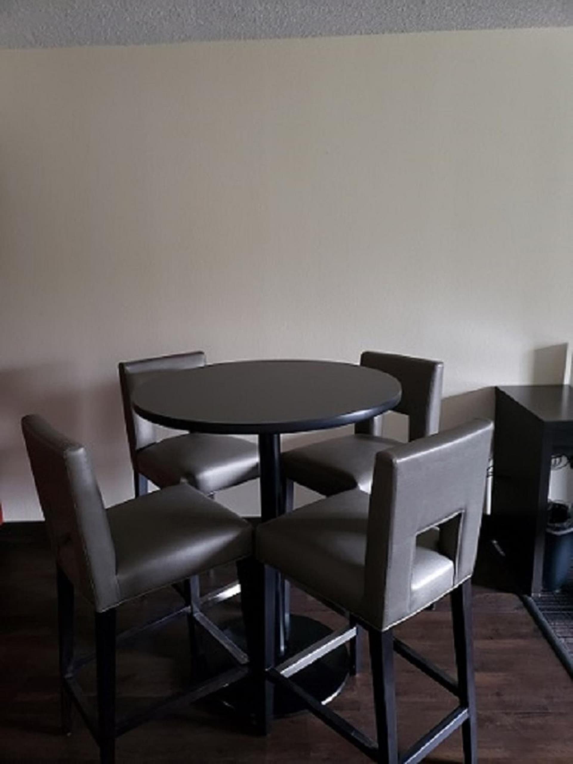 Club Hotel Nashville Inn & Suites gallery photo in Nashville, TN — image 14