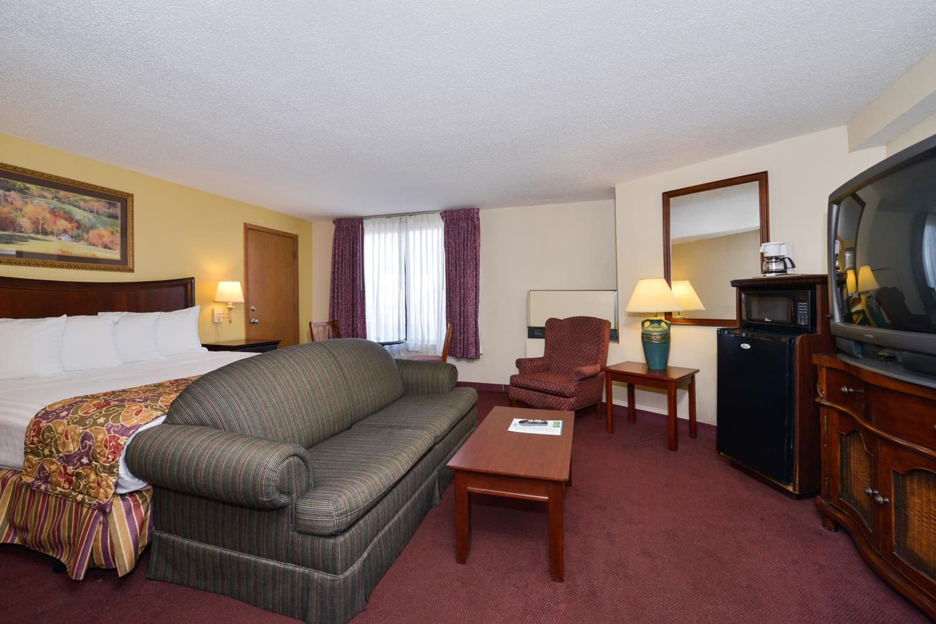Lamplighter Inn-South gallery photo in Springfield, MO — image 19