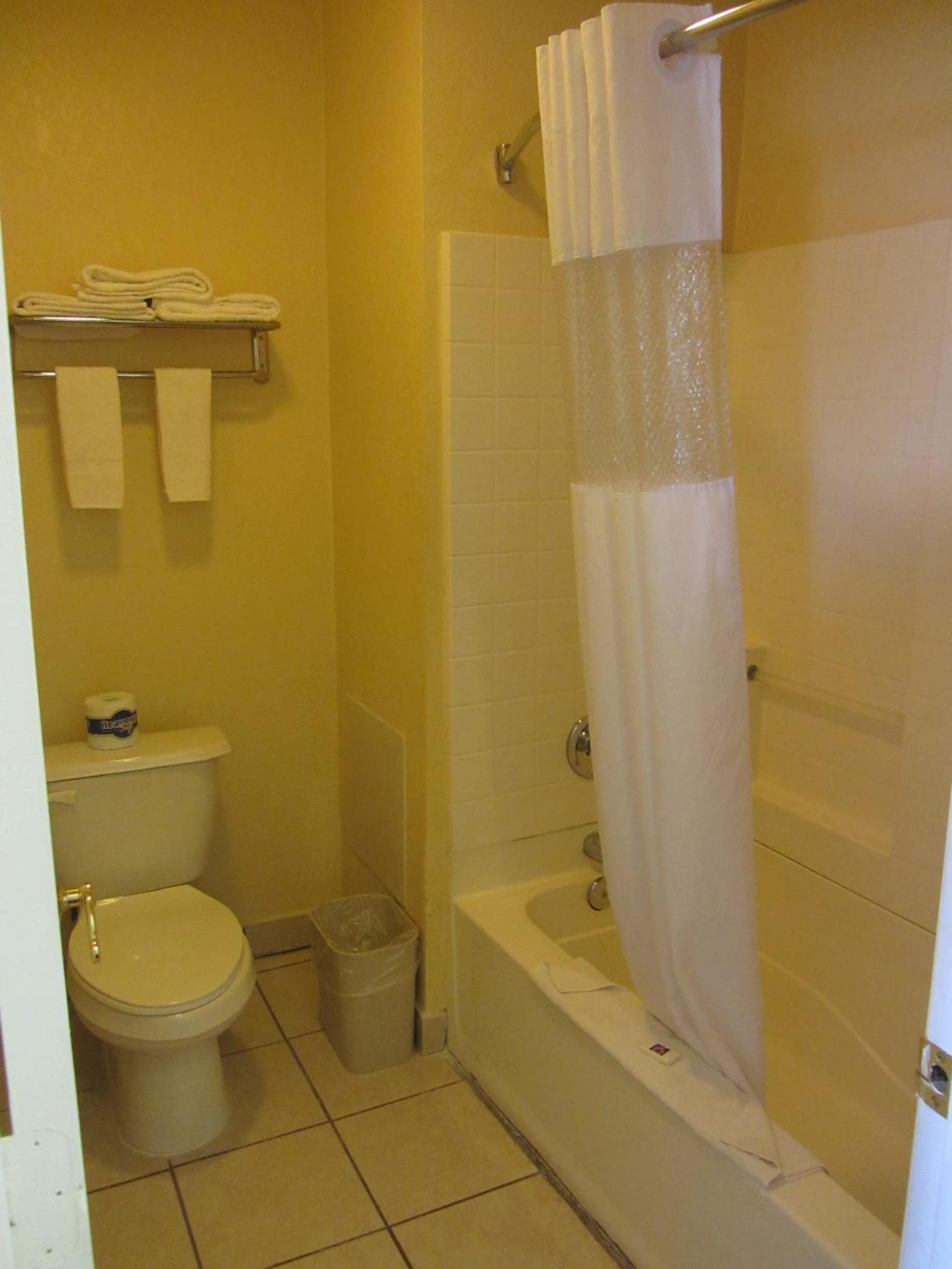 Motel 6-El Paso, TX - West gallery photo in El Paso, TX — image 39