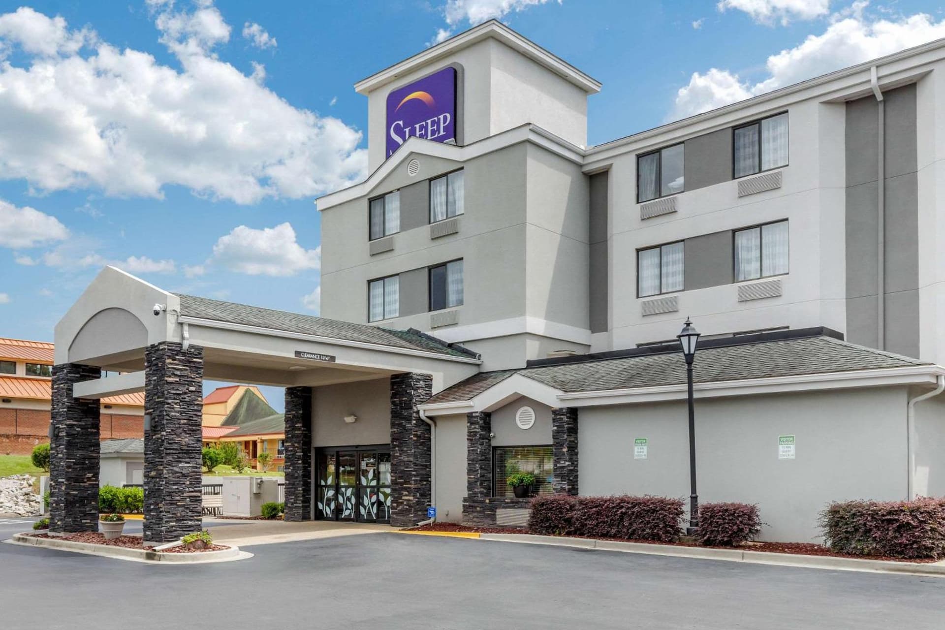 Sleep Inn Orangeburg interior in Orangeburg, SC — gallery photo 2