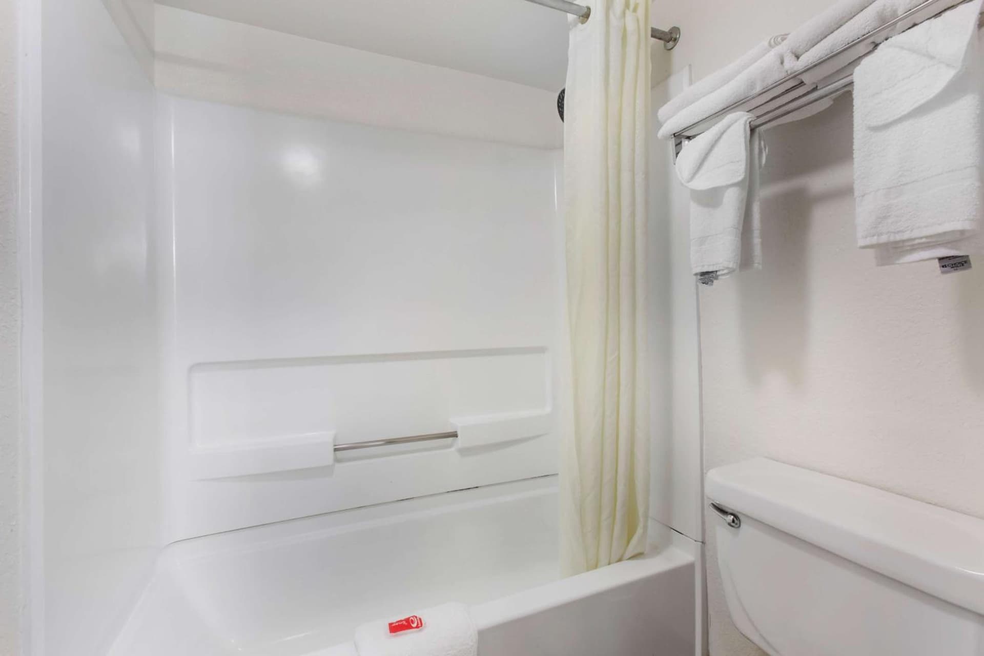 SureStay Hotel by Best Western Phoenix Airport gallery photo in Phoenix, AZ — image 50