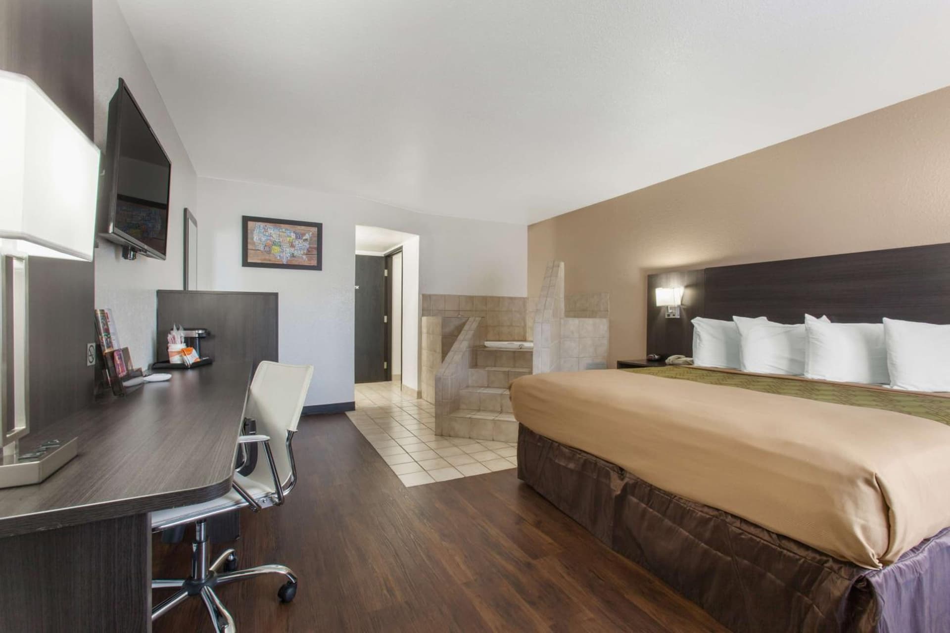 SureStay Hotel by Best Western Phoenix Airport gallery photo in Phoenix, AZ — image 35