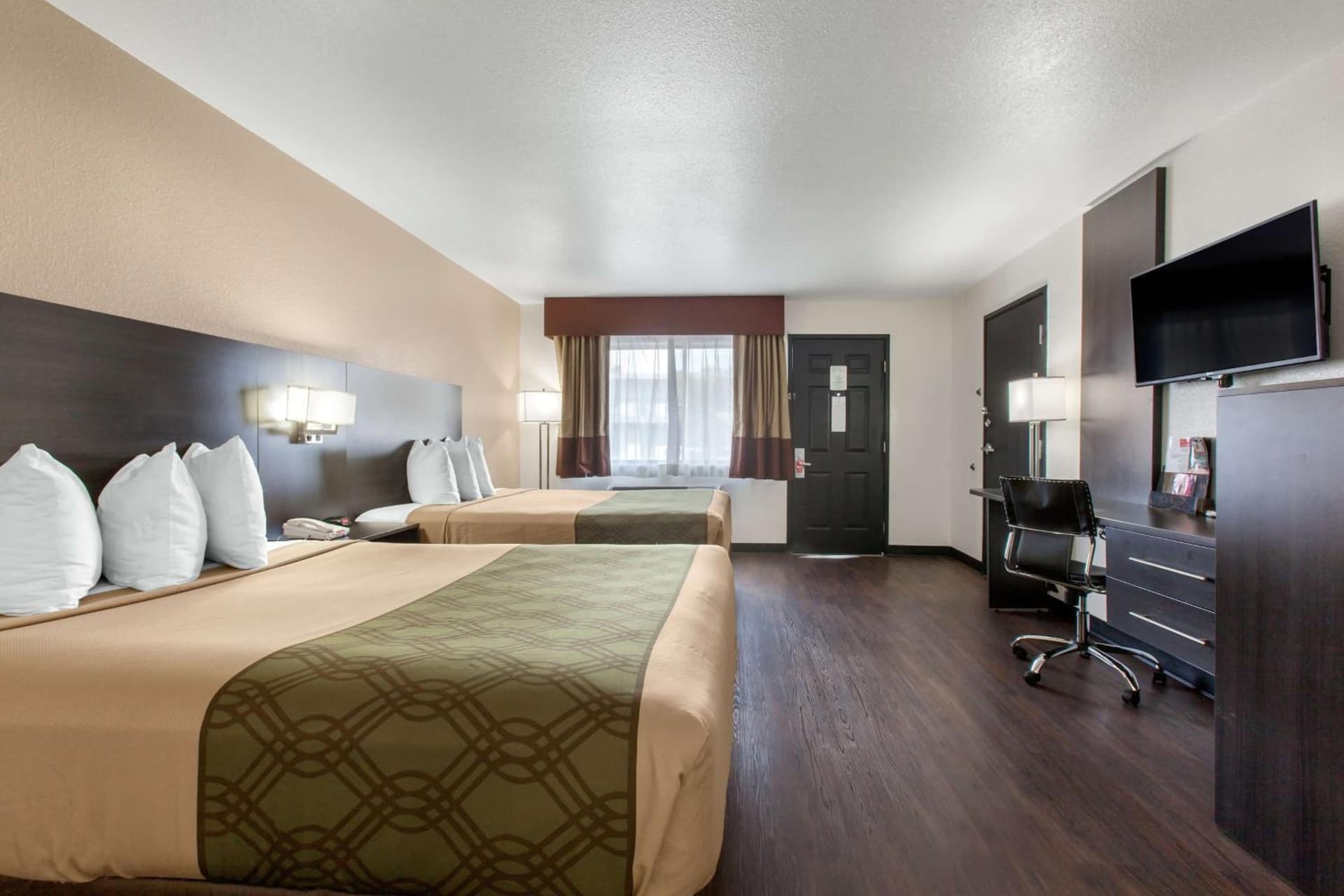 SureStay Hotel by Best Western Phoenix Airport gallery photo in Phoenix, AZ — image 68