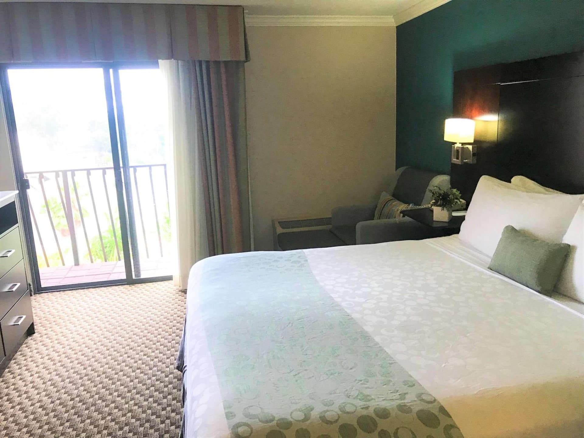 Best Western PLUS La Mesa San Diego gallery photo in La Mesa, CA — image 31