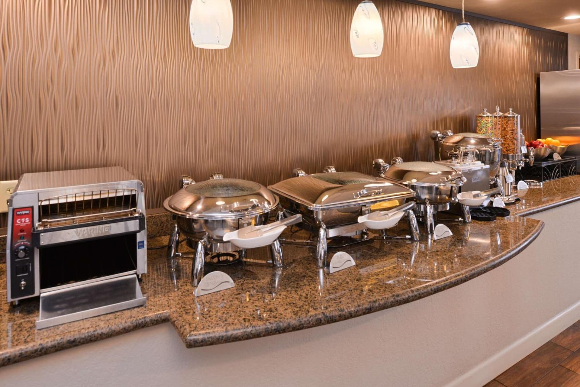 Best Western Plus Peak Vista Inn & Suites gallery photo in Colorado Springs, CO — image 28