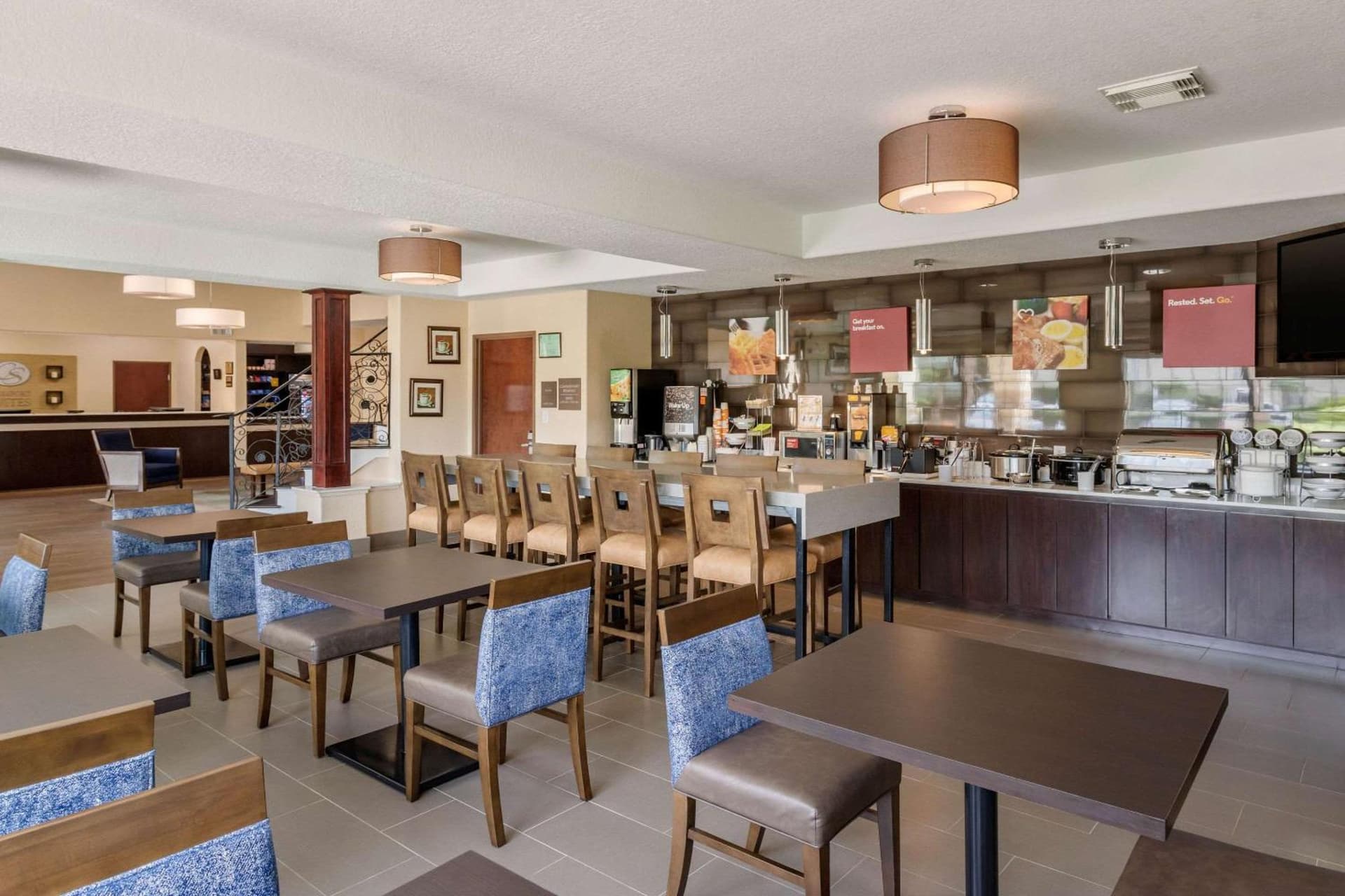 Comfort Suites Baytown I - 10 gallery photo in Baytown, TX — image 26
