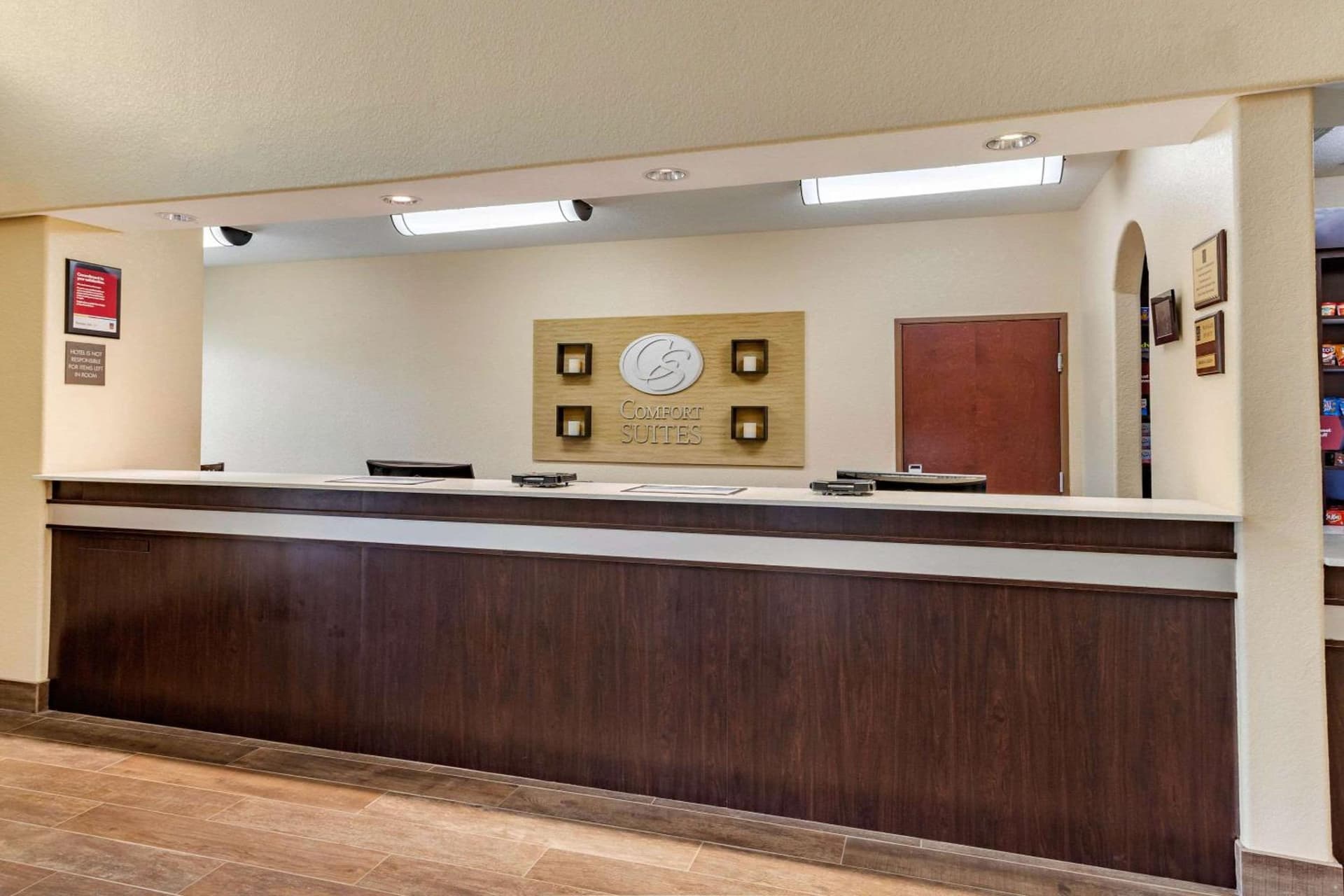 Comfort Suites Baytown I - 10 gallery photo in Baytown, TX — image 29