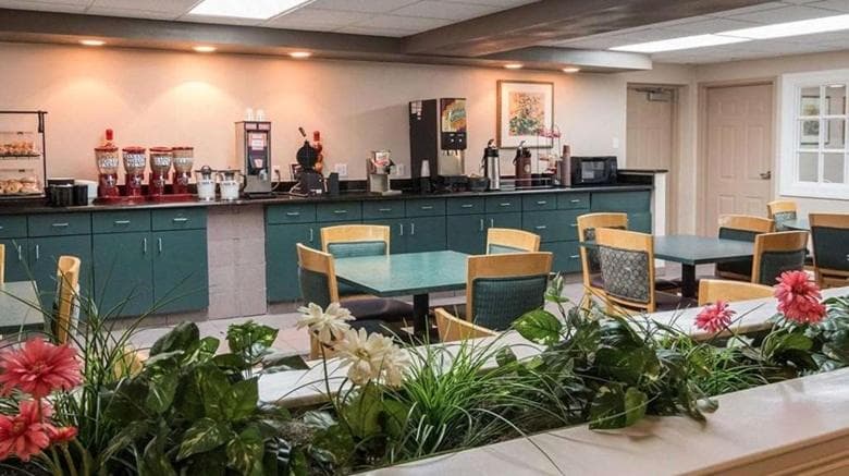 Economy Inn & Suites gallery photo in Shreveport, LA — image 18