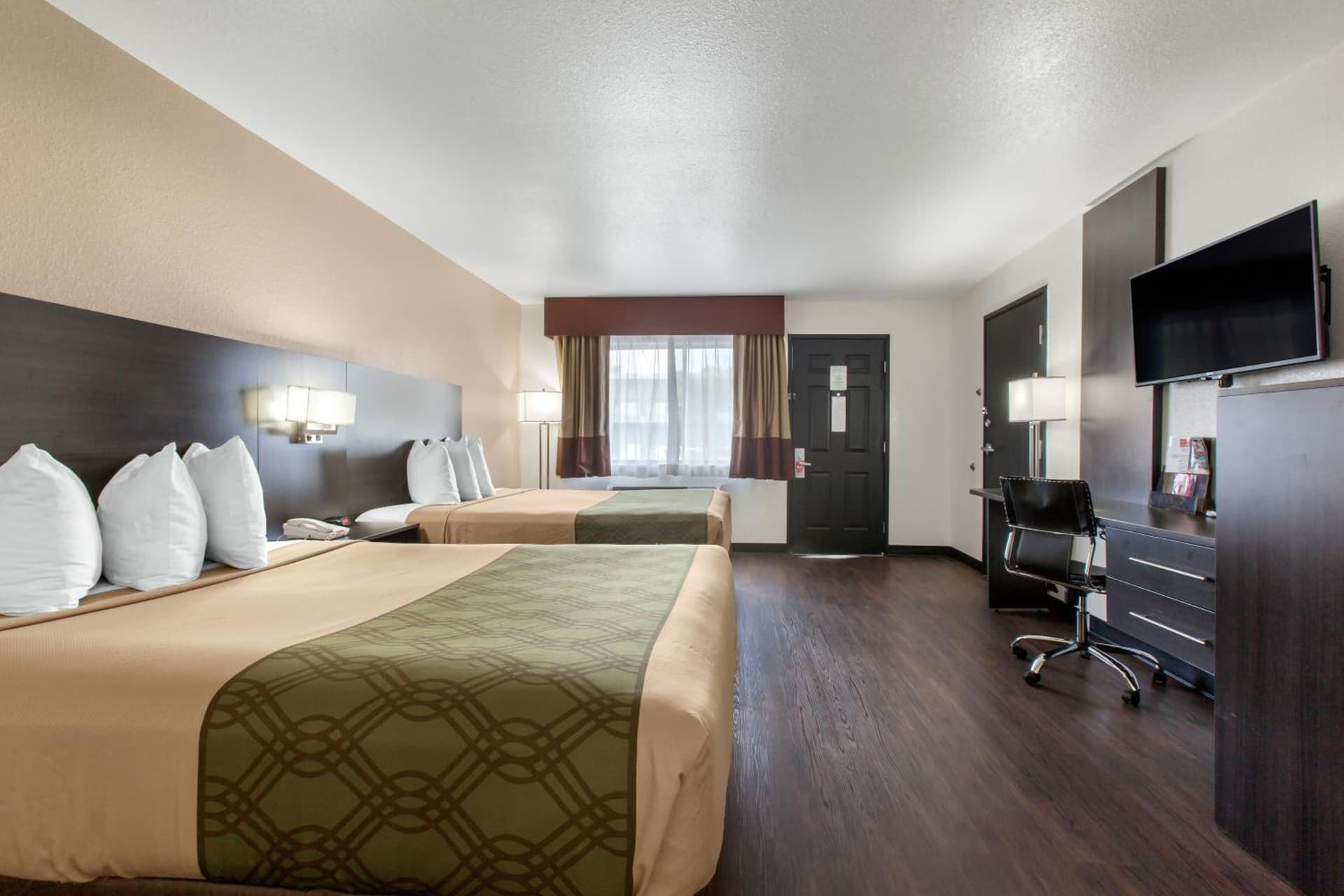 SureStay Hotel by Best Western Phoenix Airport gallery photo in Phoenix, AZ — image 54
