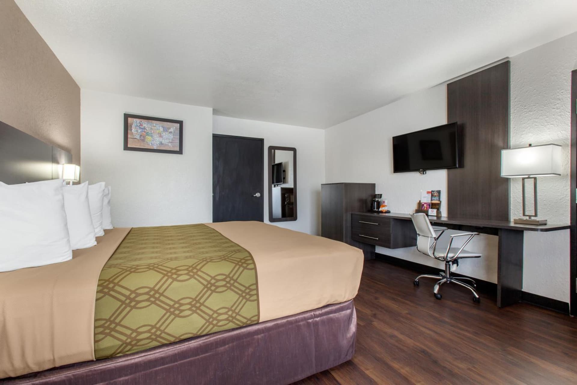 SureStay Hotel by Best Western Phoenix Airport gallery photo in Phoenix, AZ — image 73