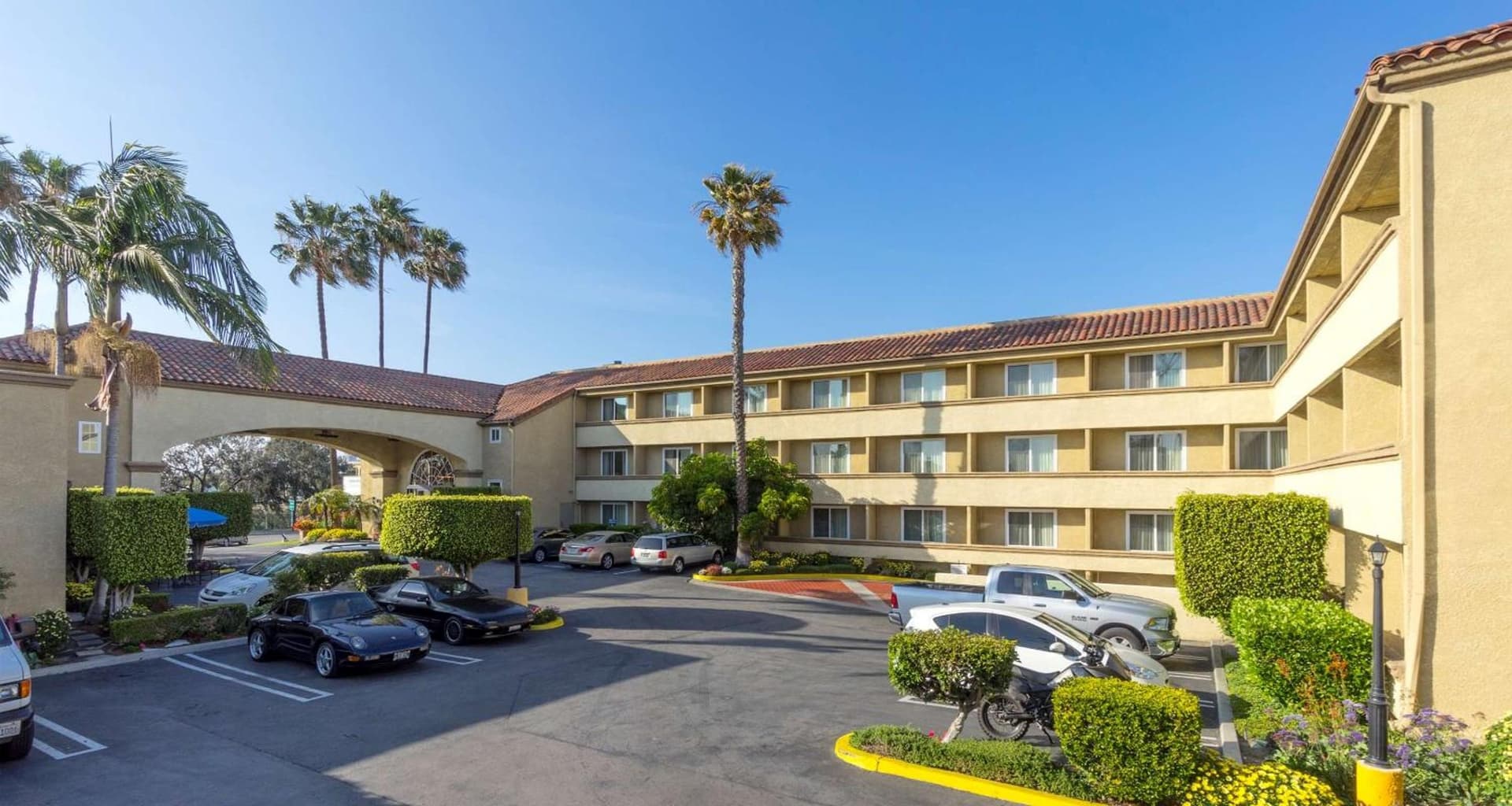 Best Western Plus Newport Mesa Inn gallery photo in Costa Mesa, CA — image 35
