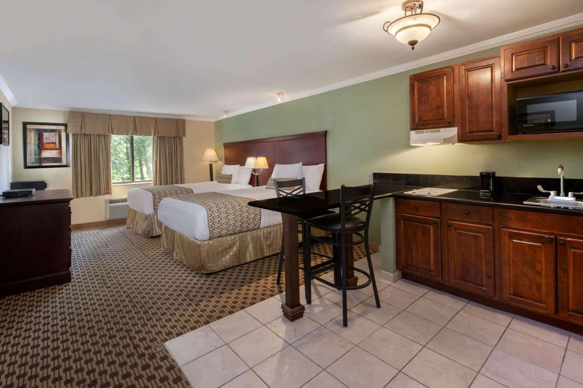 Baymont by Wyndham Pompton Plains/Wayne gallery photo in Pompton Plains, NJ — image 5