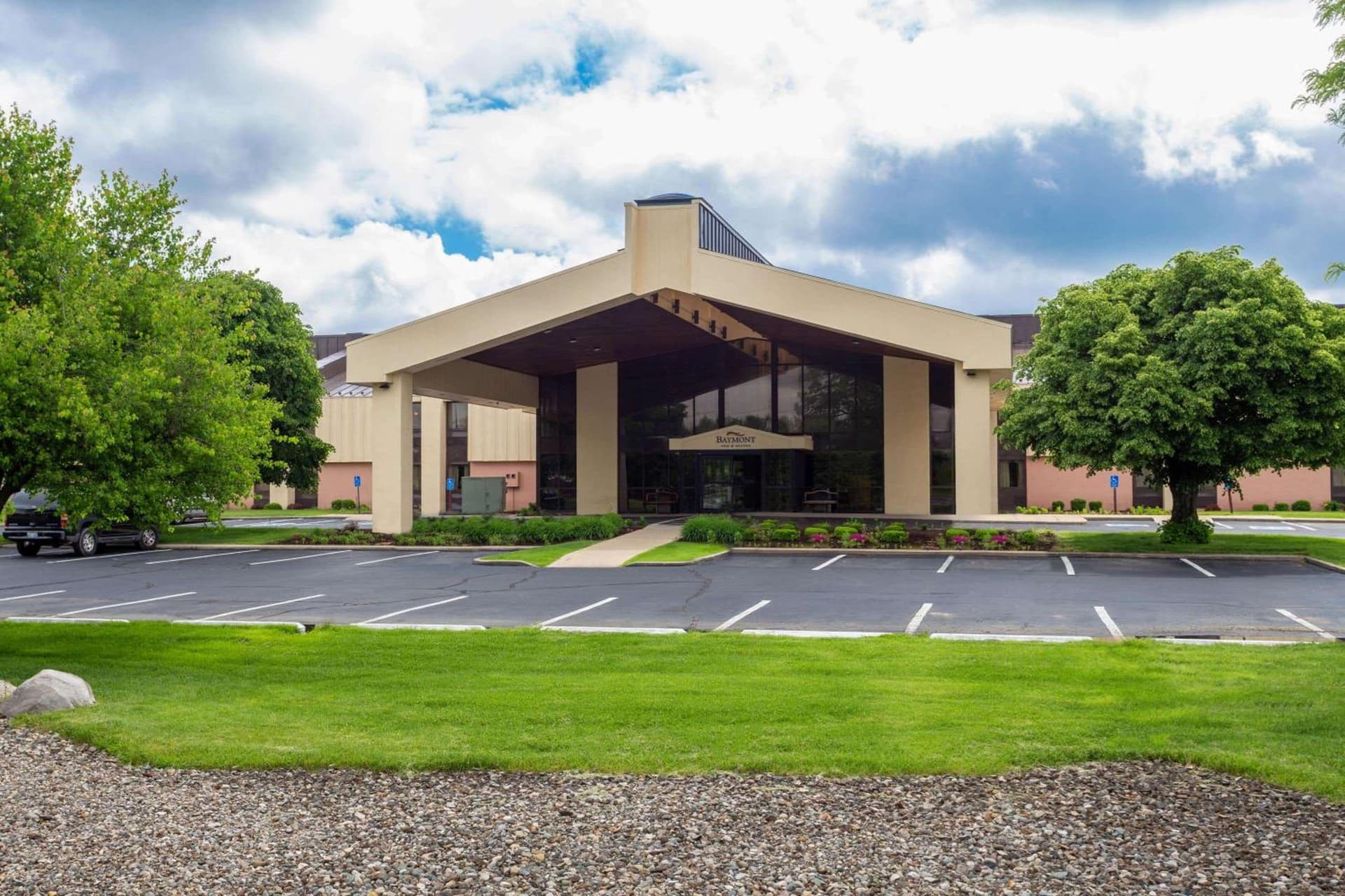 Baymont by Wyndham Elkhart gallery photo in Elkhart, IN — image 40