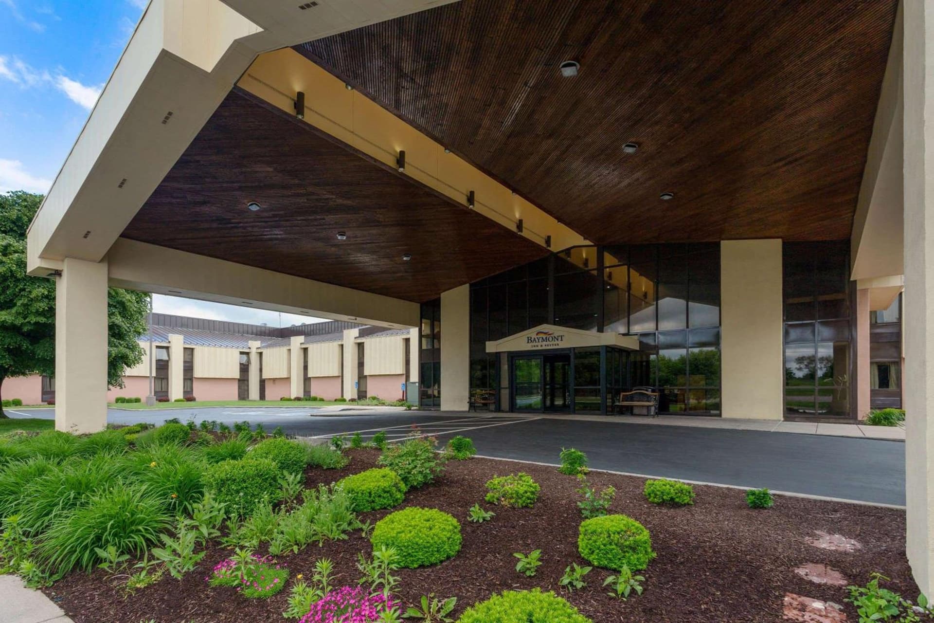 Baymont by Wyndham Elkhart gallery photo in Elkhart, IN — image 25
