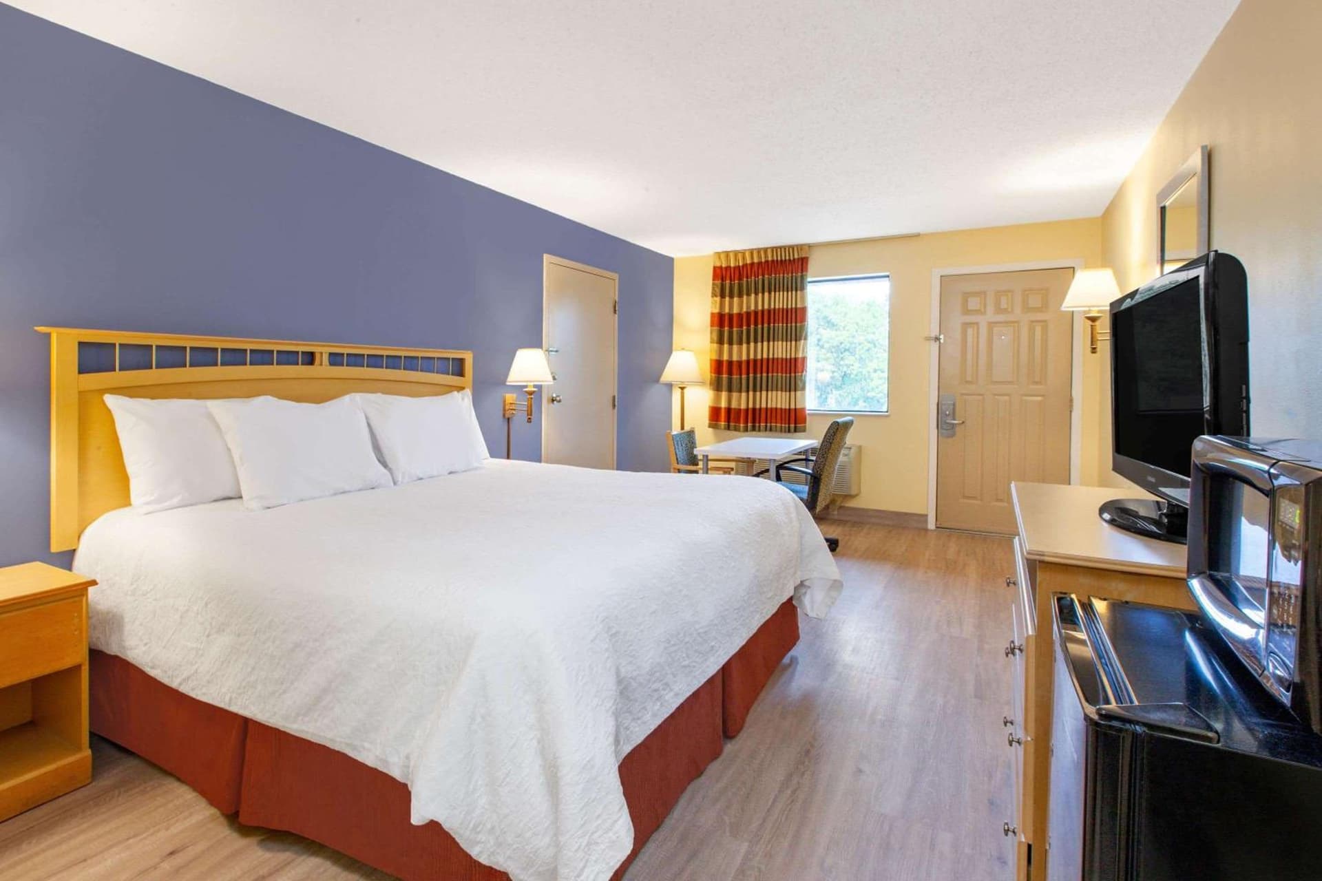 Days Inn by Wyndham Grantville gallery photo in Grantville, PA — image 7