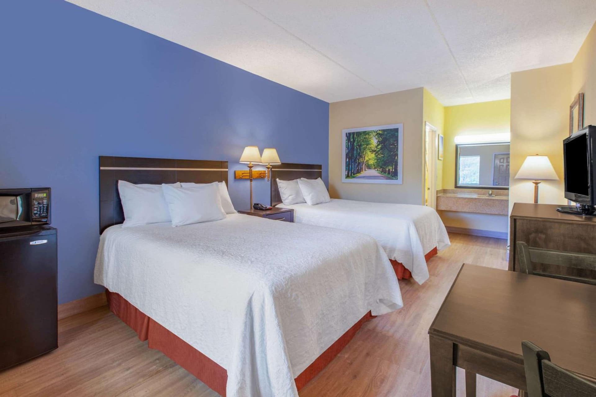 Days Inn by Wyndham Grantville gallery photo in Grantville, PA — image 11