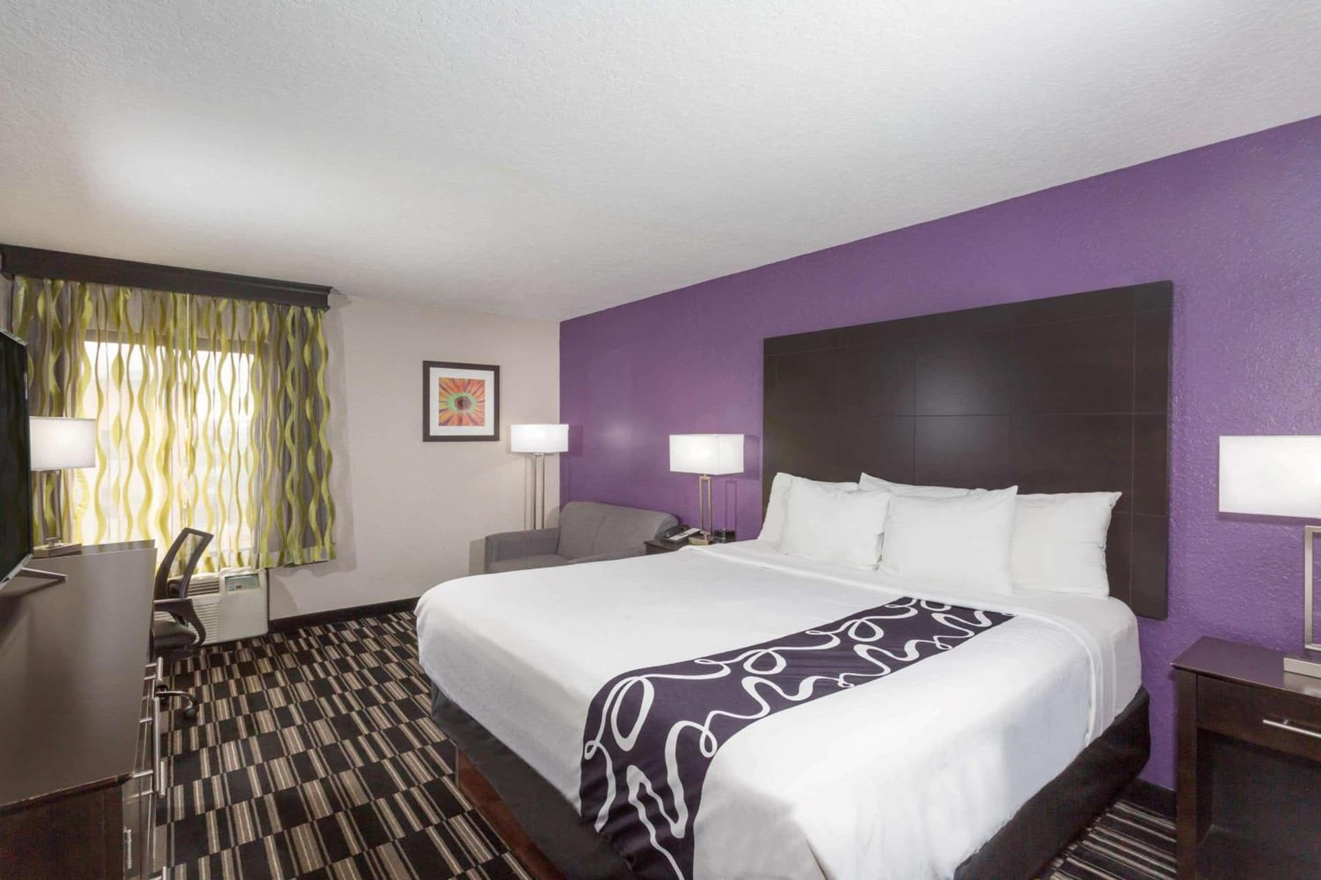 La Quinta by Wyndham Orlando Universal area - Free Shuttle to Universal gallery photo in Orlando, FL — image 49