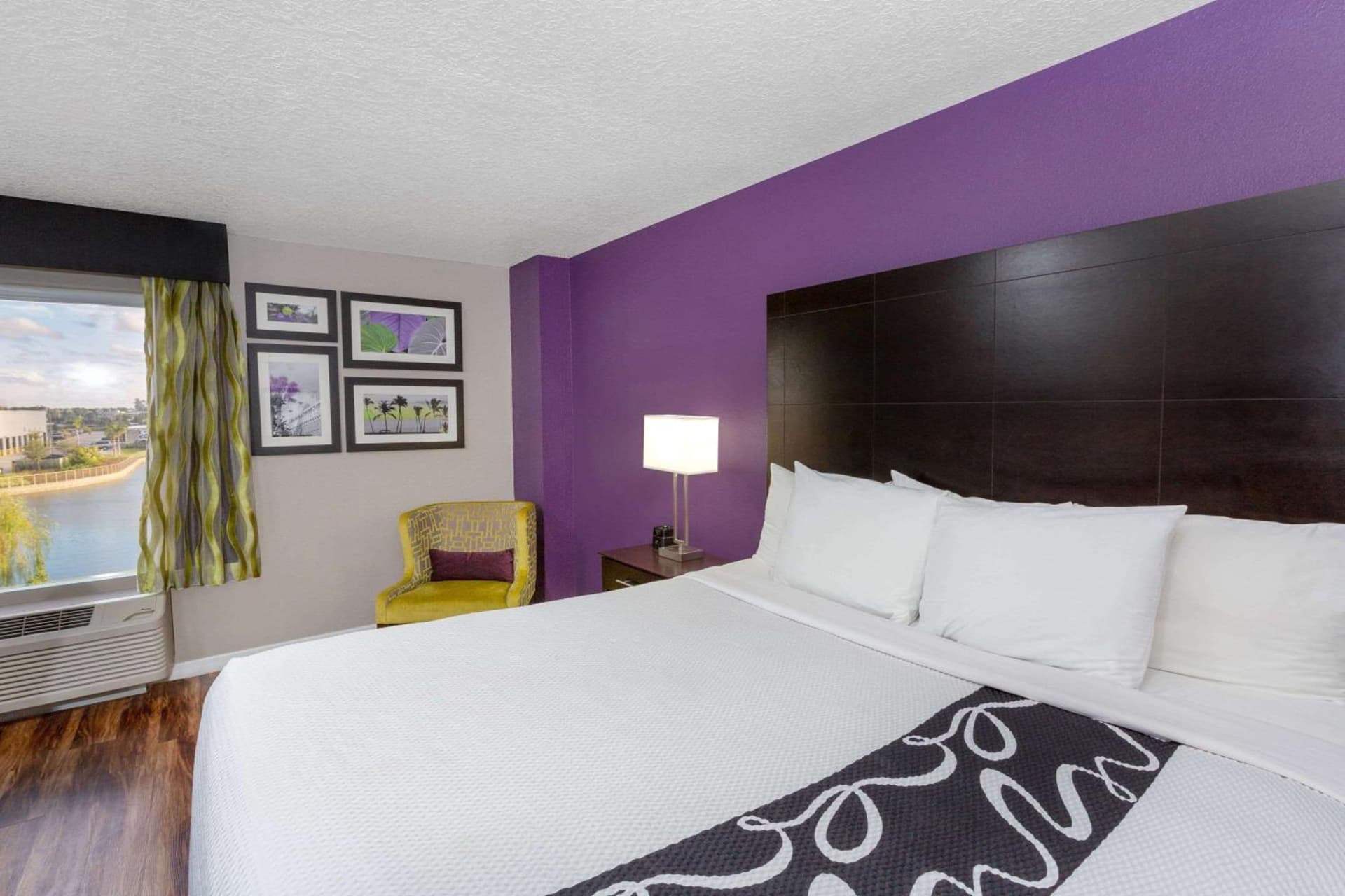 La Quinta by Wyndham Orlando Universal area - Free Shuttle to Universal gallery photo in Orlando, FL — image 48