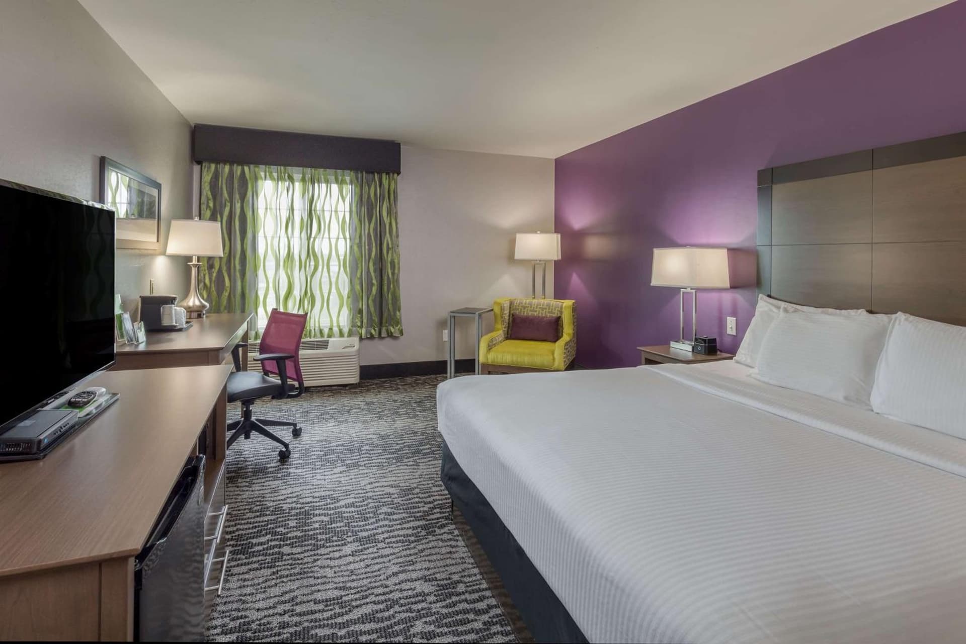La Quinta by Wyndham Visalia/Sequoia Gateway gallery photo in Visalia, CA — image 26