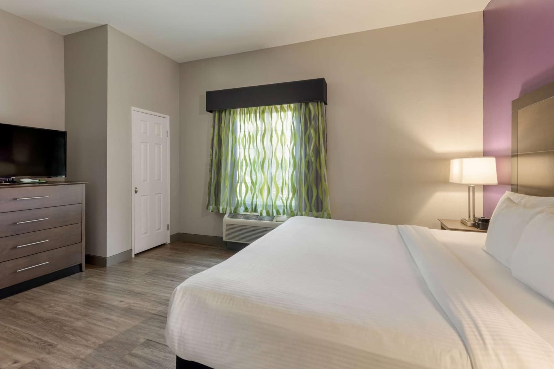 La Quinta by Wyndham Visalia/Sequoia Gateway gallery photo in Visalia, CA — image 66