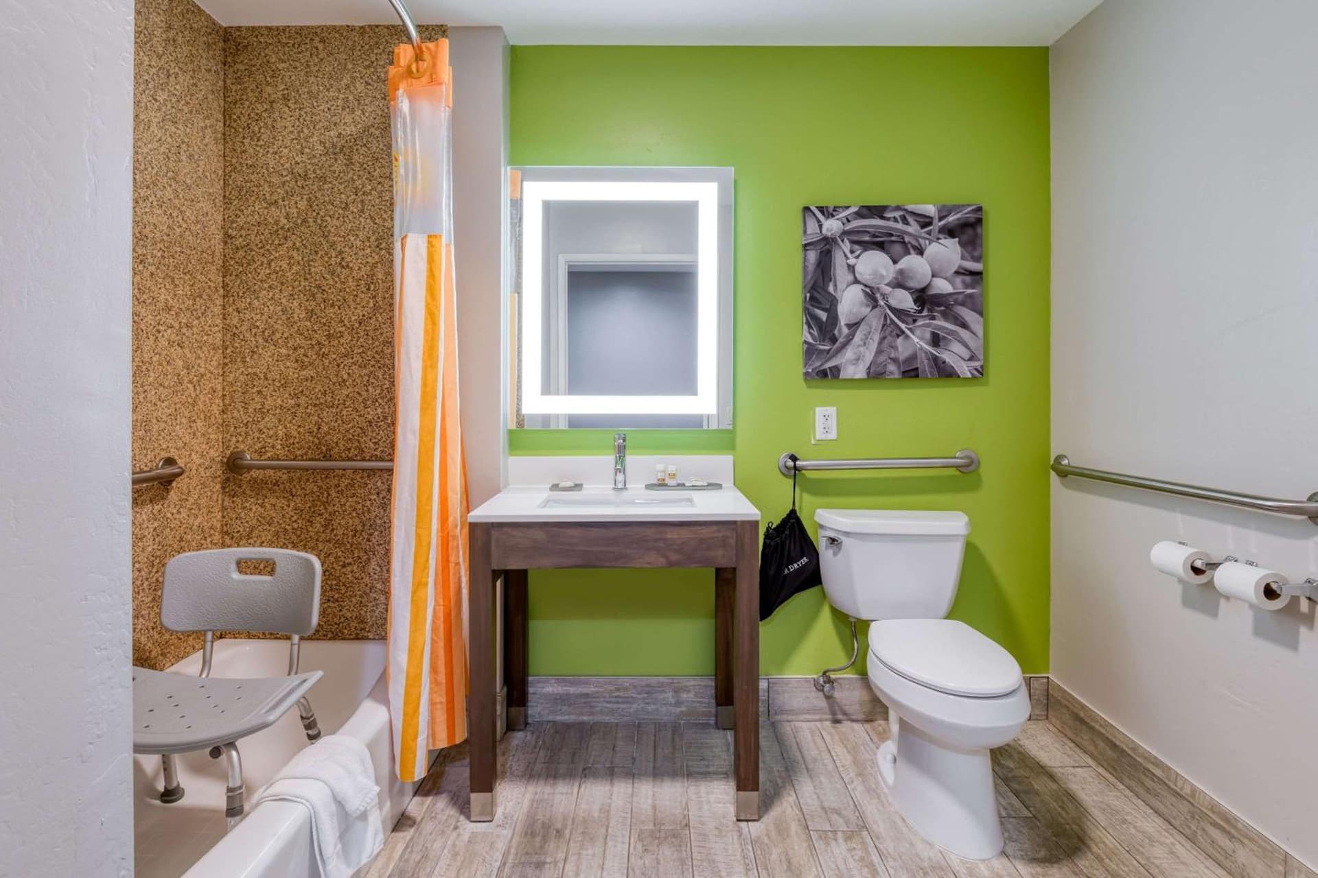 La Quinta by Wyndham Visalia/Sequoia Gateway gallery photo in Visalia, CA — image 42