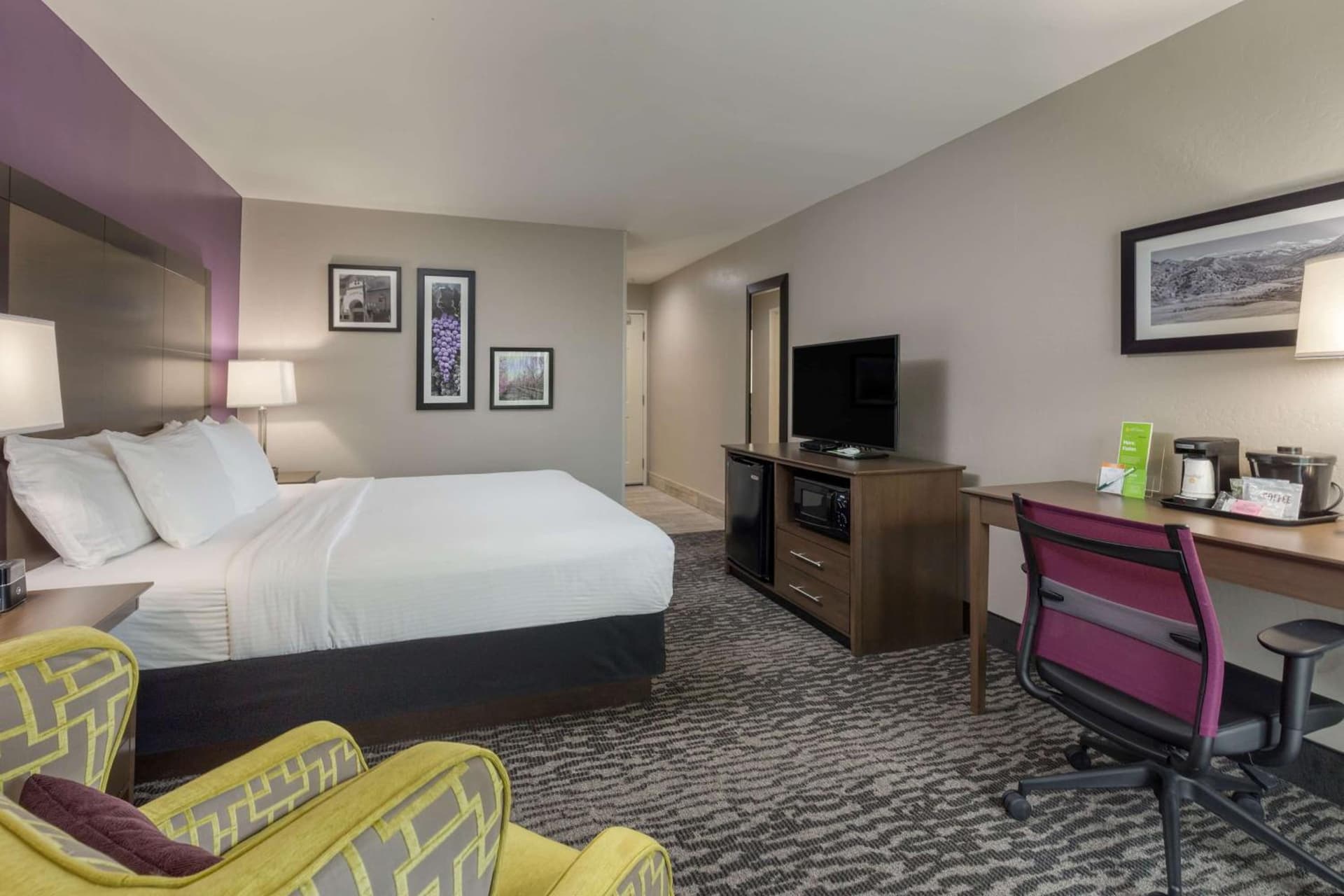 La Quinta by Wyndham Visalia/Sequoia Gateway gallery photo in Visalia, CA — image 49