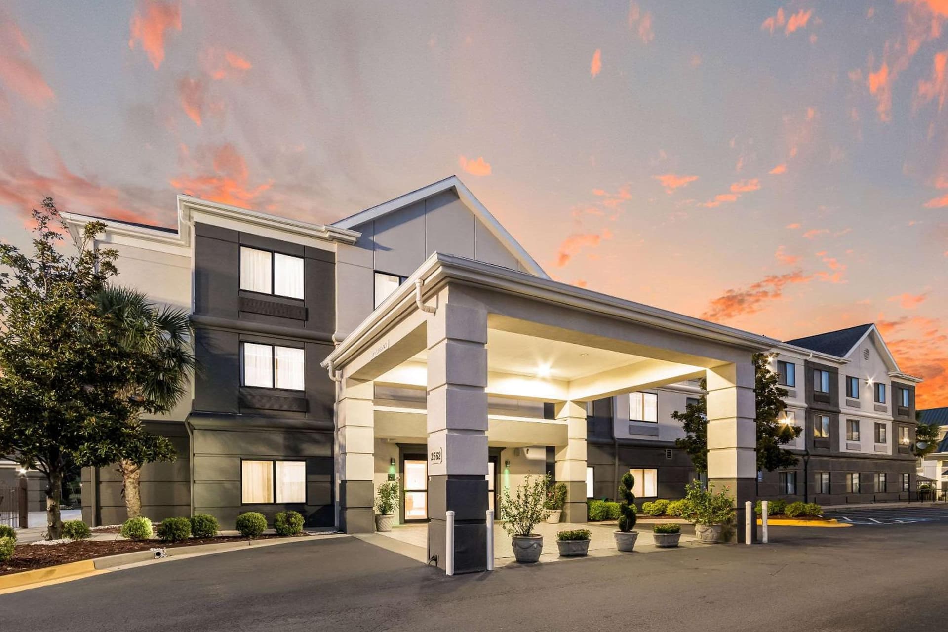 Quality Inn & Suites Augusta I-20 gallery photo in Augusta, GA — image 9