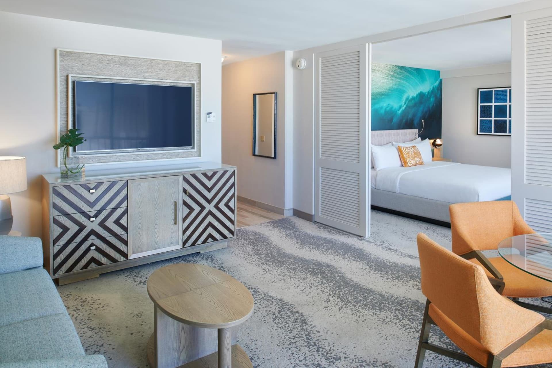 OUTRIGGER Waikiki Beachcomber Hotel gallery photo in Honolulu, HI — image 64