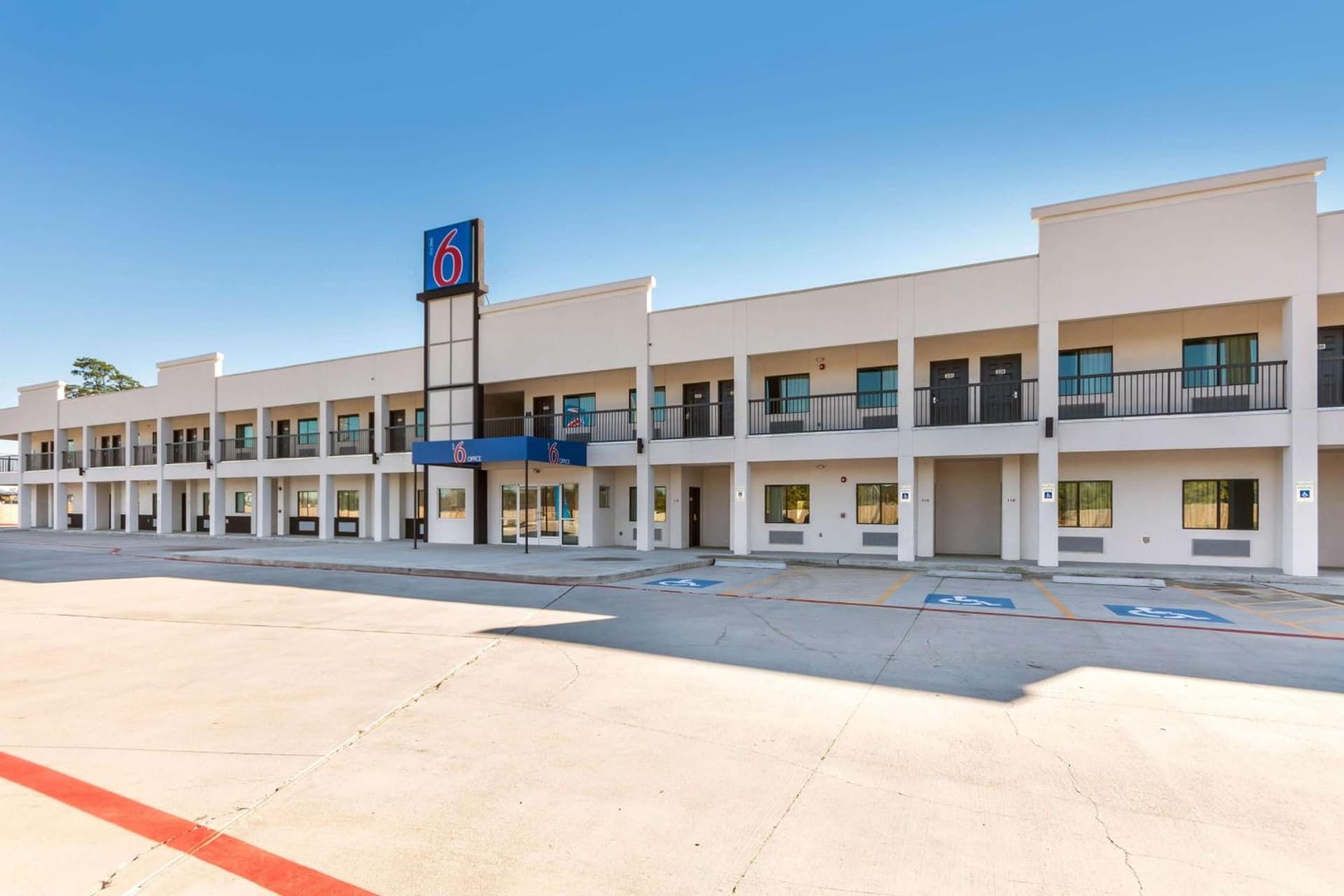 Motel 6-Channelview, TX property views in Channelview, TX — gallery photo 3