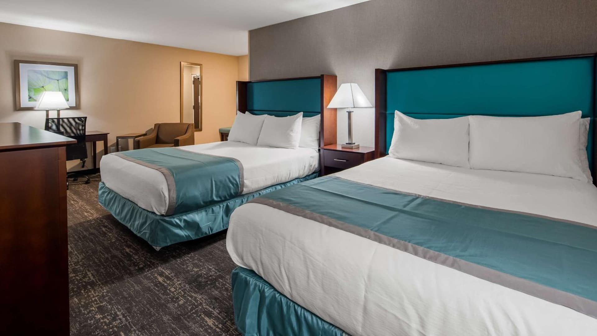 Best Western Hampshire Inn & Suites gallery photo in Seabrook, NH — image 27