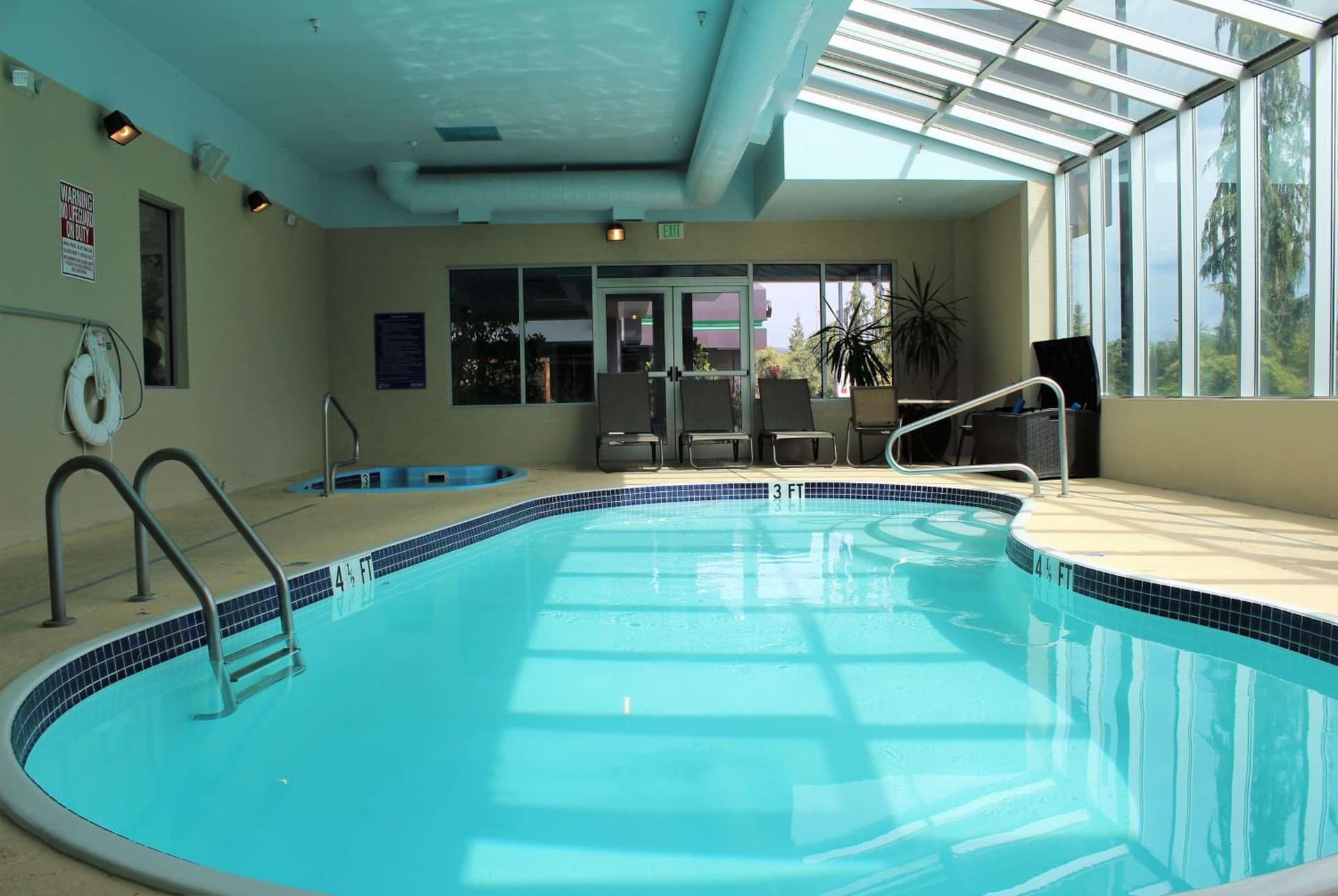 Medallion Inn and Suites gallery photo in Arlington, WA — image 26