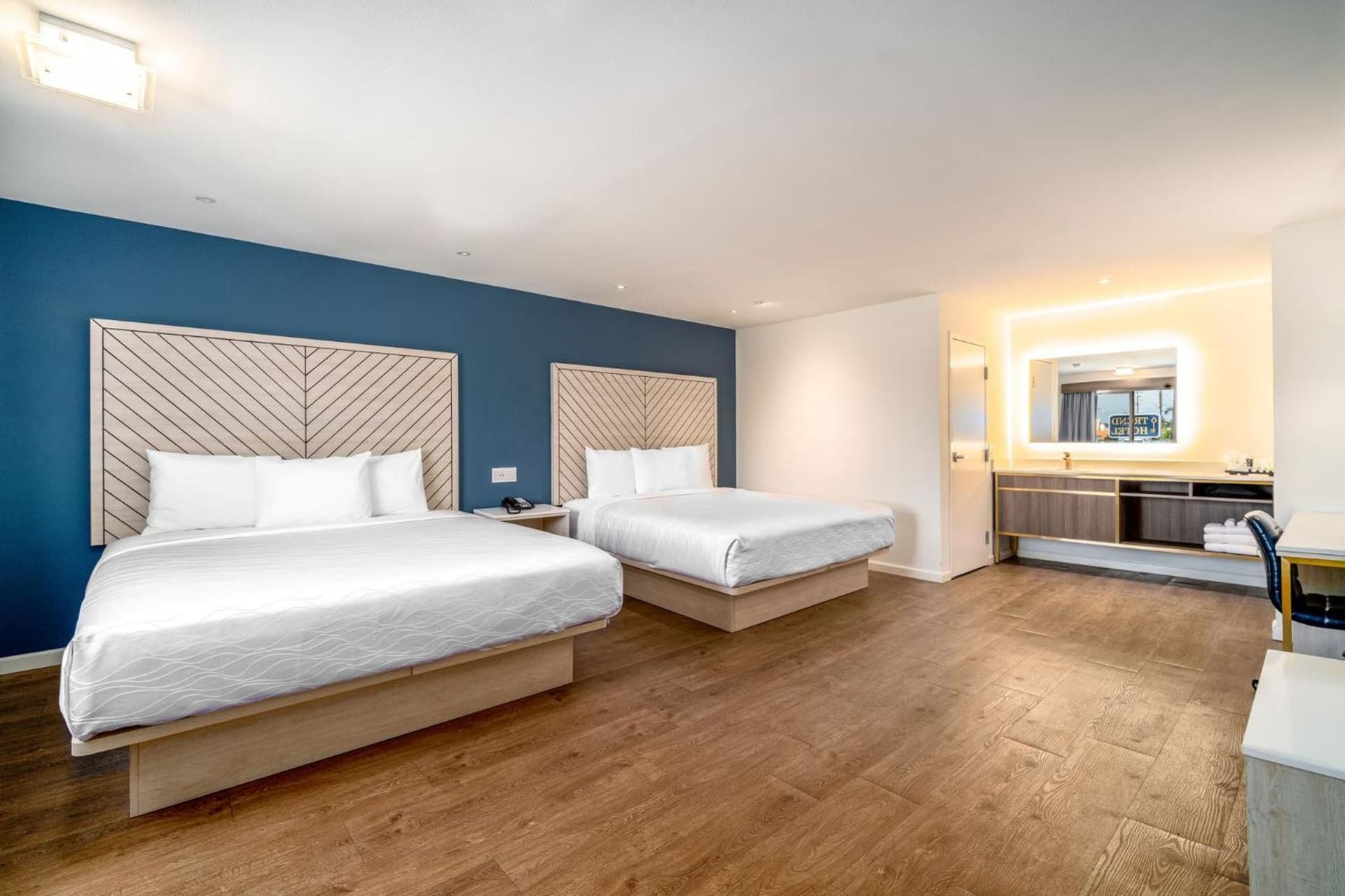 Trend Hotel at LAX Airport gallery photo in Inglewood, CA — image 17