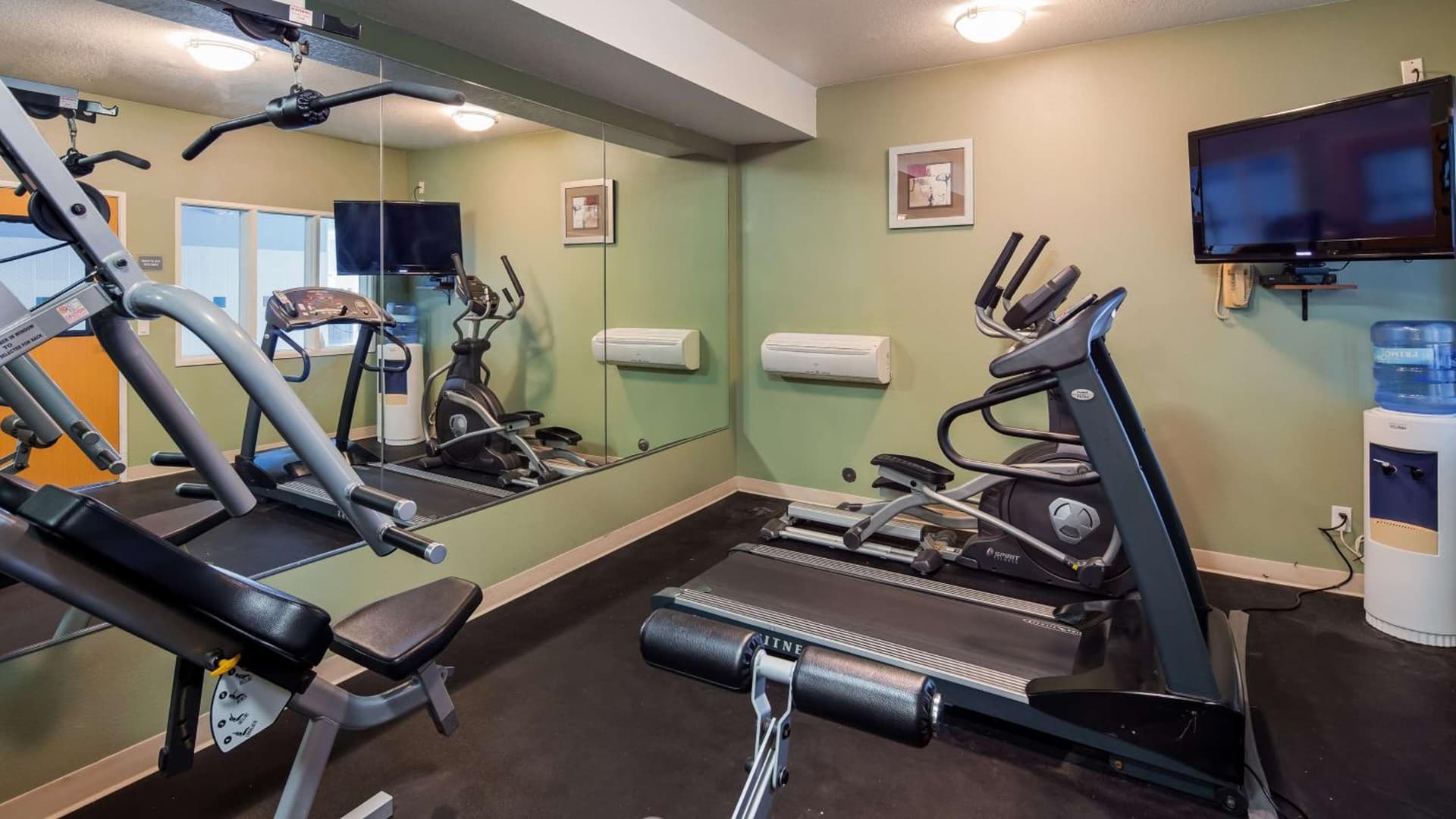 Best Western Plus Liberty Lake Inn property views in Spokane Valley, WA — gallery photo 3