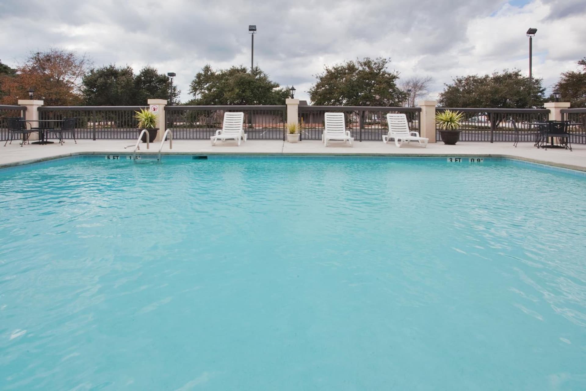Holiday Inn Express & Suites - Morehead City by IHG gallery photo in Morehead City, NC — image 12