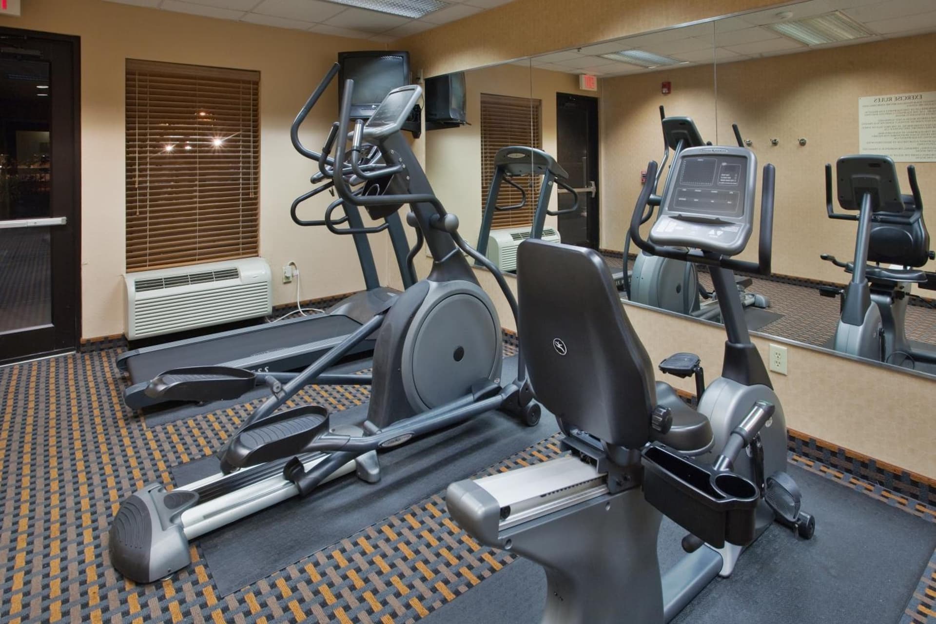 Holiday Inn Express & Suites - Morehead City by IHG gallery photo in Morehead City, NC — image 5