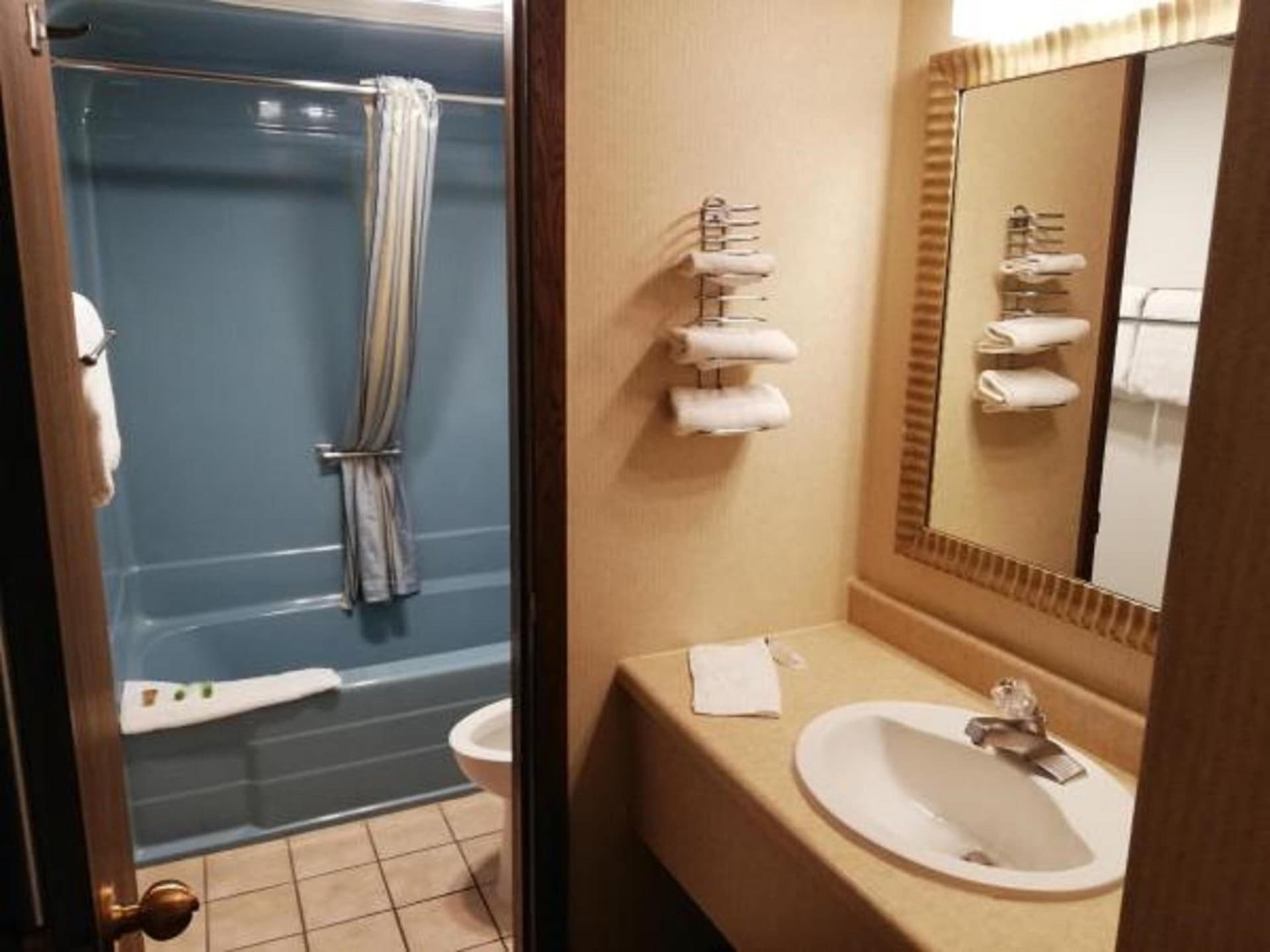 The Foothills Inn property views in Rapid City, SD — gallery photo 3