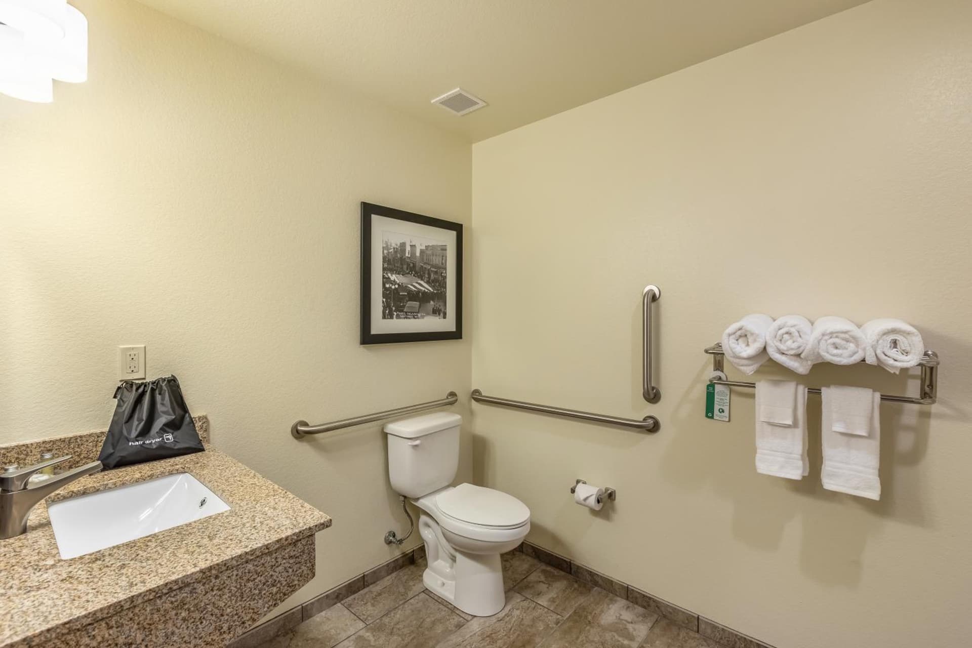 Cobblestone Hotel & Suites Hartford property views in Hartford, WI — gallery photo 3