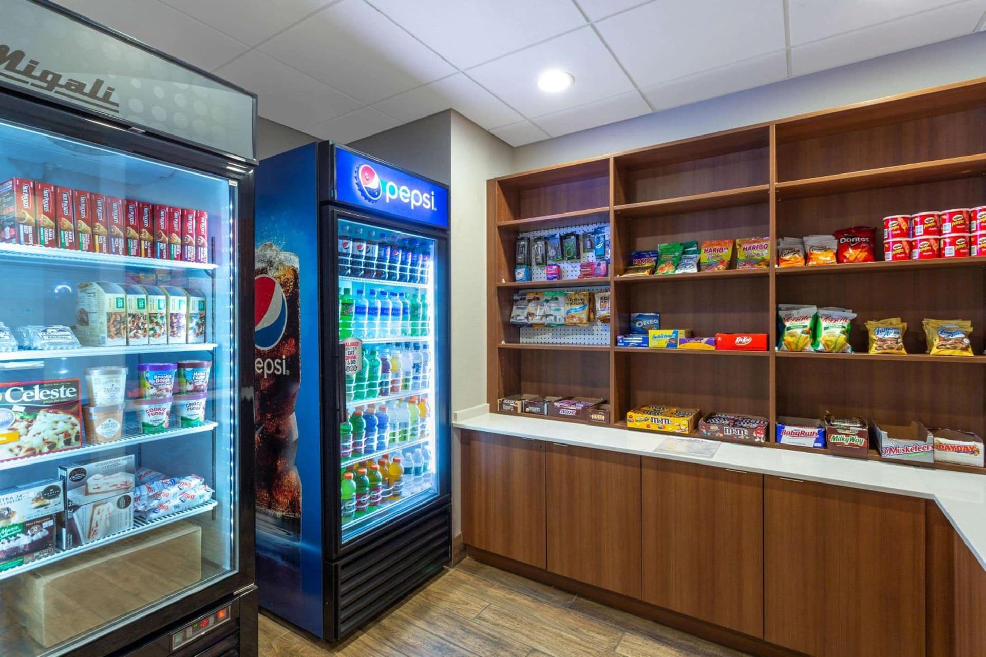 Microtel Inn & Suites by Wyndham Niagara Falls gallery photo in Niagara Falls, NY — image 22