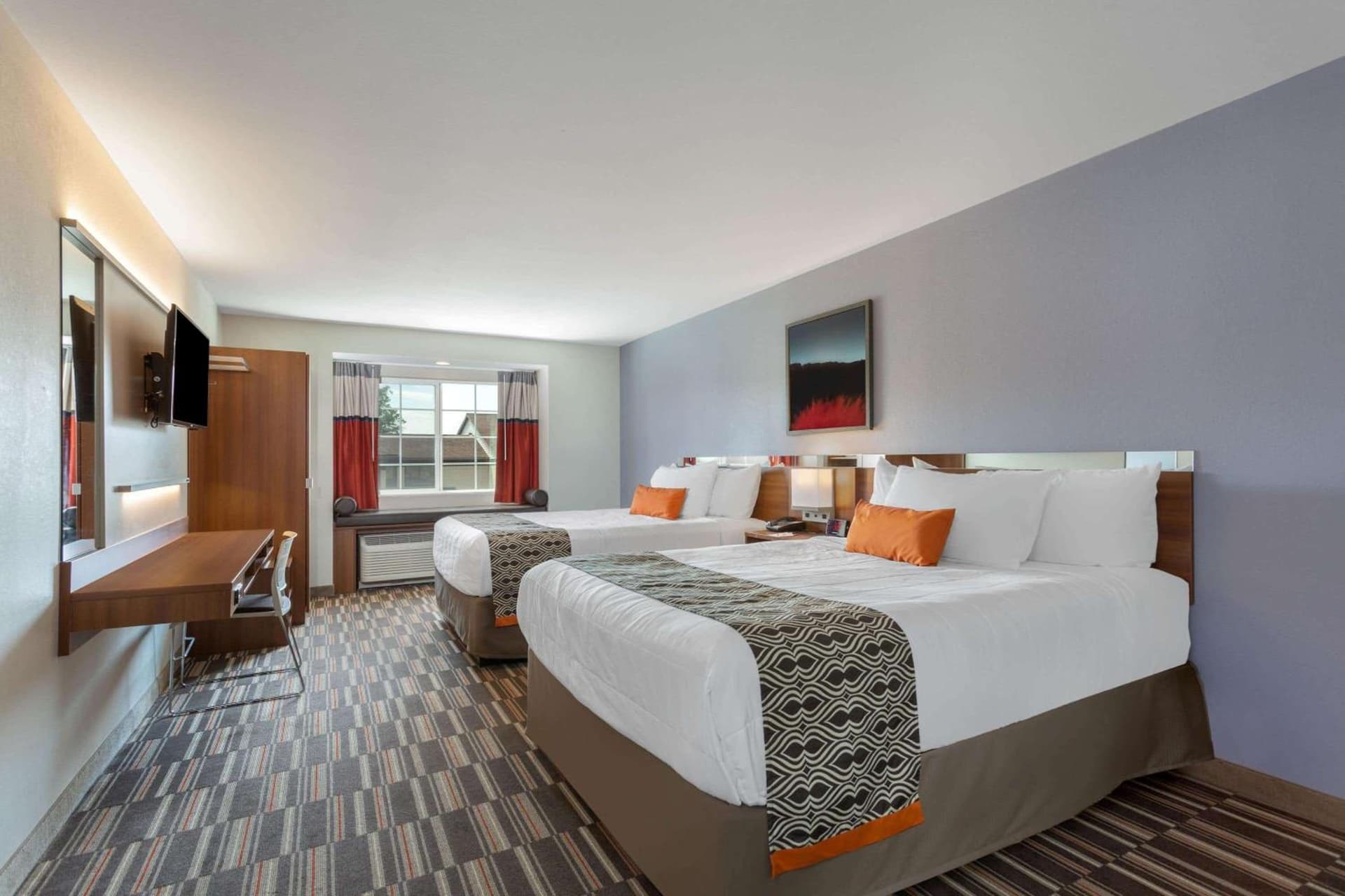 Microtel Inn & Suites by Wyndham Niagara Falls gallery photo in Niagara Falls, NY — image 48