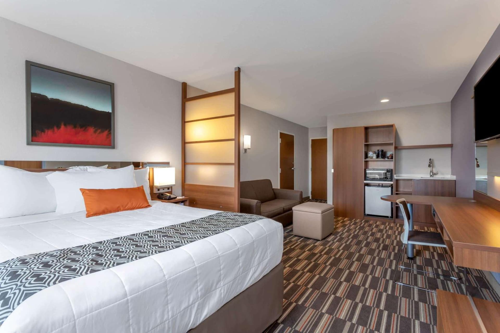 Microtel Inn & Suites by Wyndham Niagara Falls gallery photo in Niagara Falls, NY — image 23