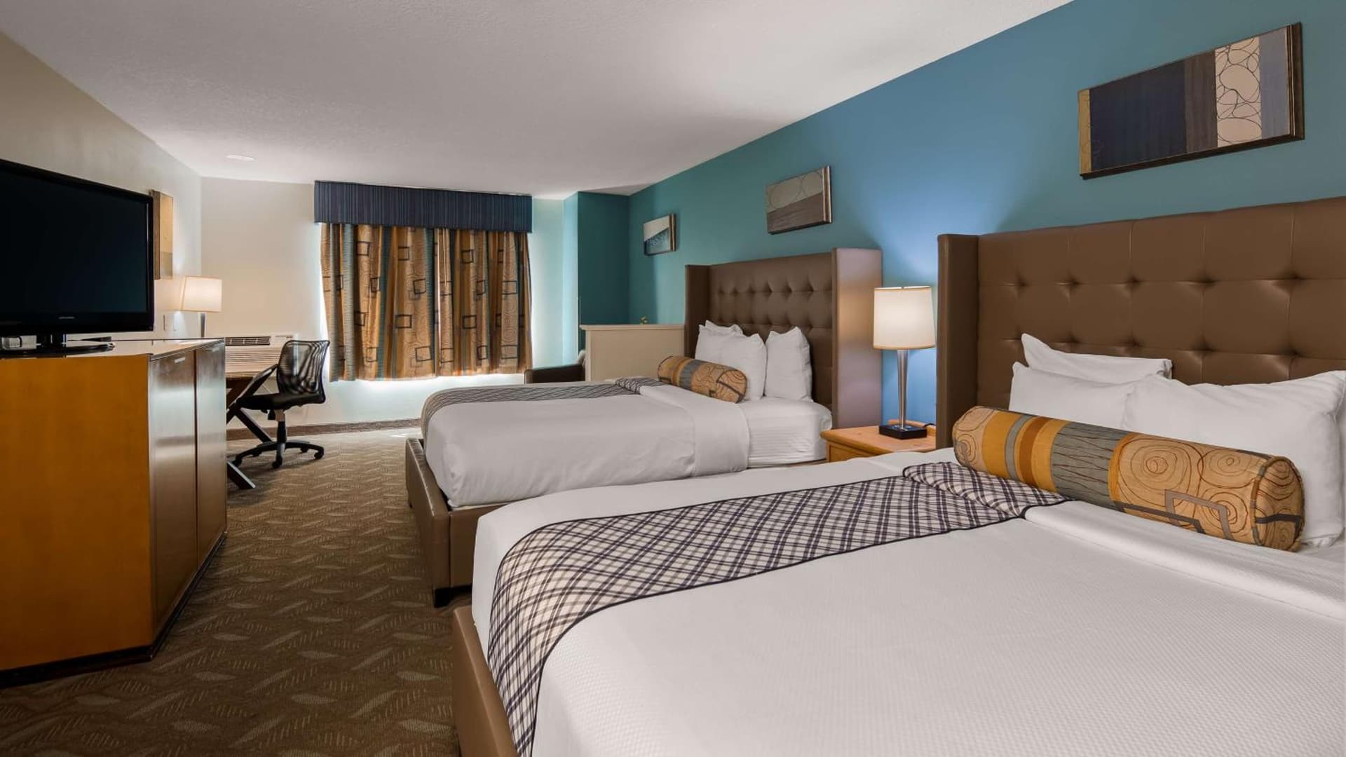 Best Western Plus Liberty Lake Inn property views in Spokane Valley, WA — gallery photo 3