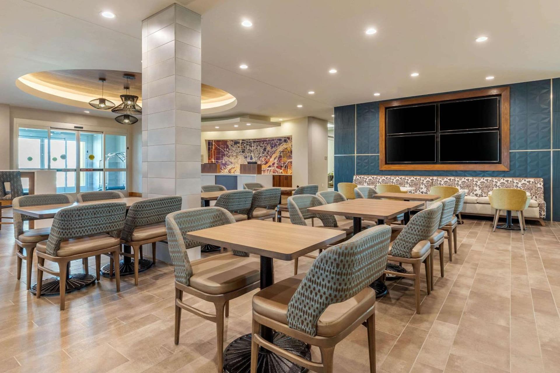 Holiday Inn Express Bettendorf - Davenport NE by IHG gallery photo in Bettendorf, IA — image 28