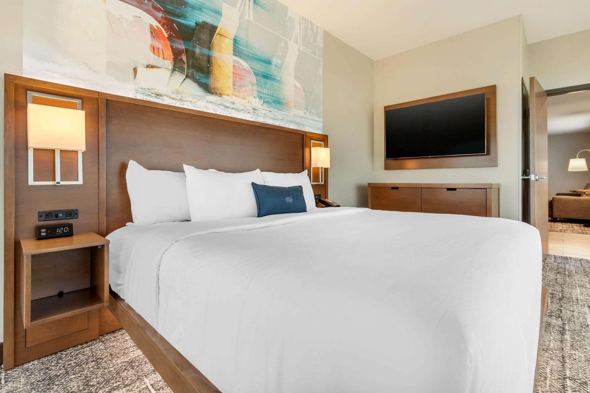 Holiday Inn Express Bettendorf - Davenport NE by IHG gallery photo in Bettendorf, IA — image 47