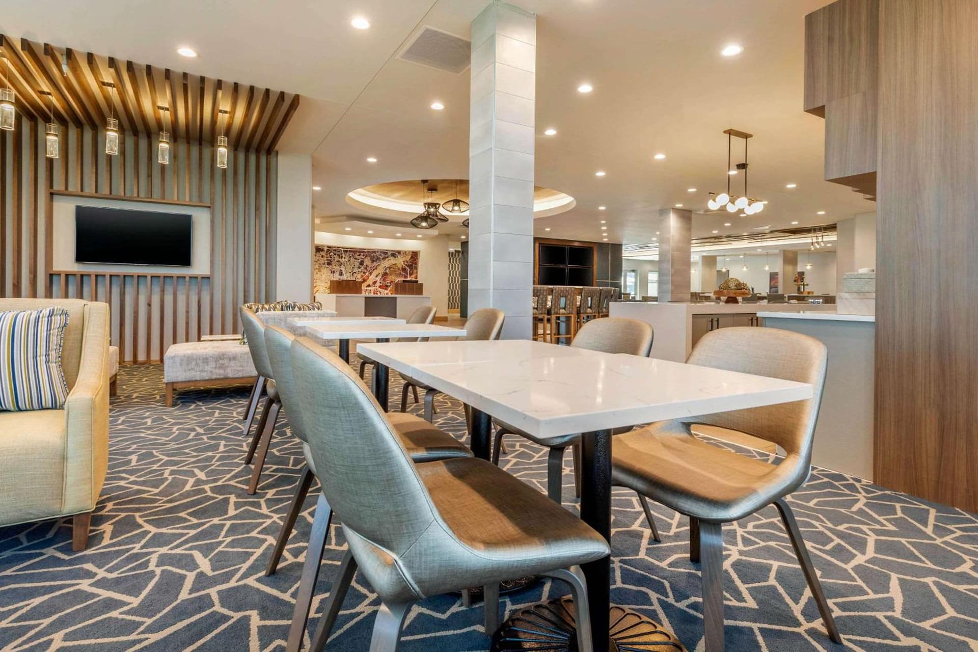 Holiday Inn Express Bettendorf - Davenport NE by IHG gallery photo in Bettendorf, IA — image 68