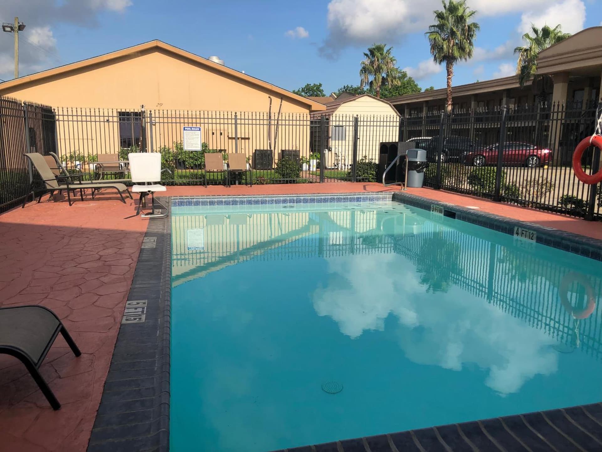 Days Inn by Wyndham Lake Charles gallery photo in Lake Charles, LA — image 32
