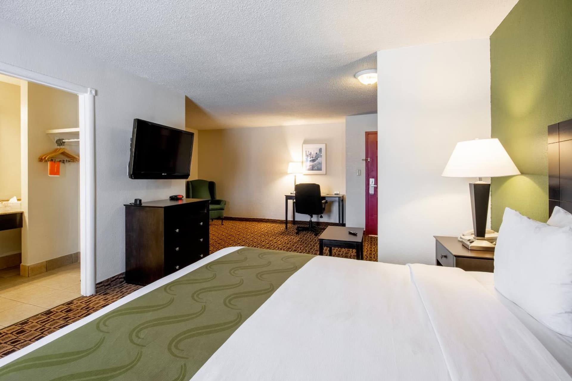 Coratel Plus Suites Wichita West Airport gallery photo in Wichita, KS — image 25
