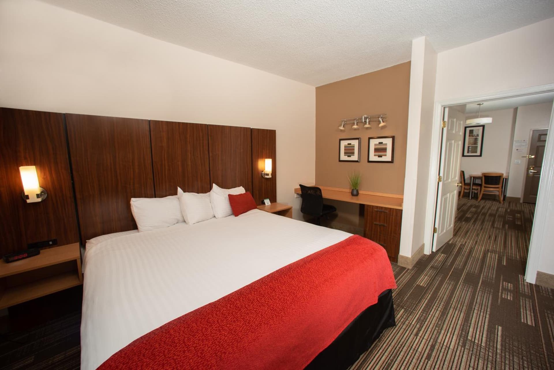 Northfield Inn Suites and Conference Center gallery photo in Springfield, IL — image 33