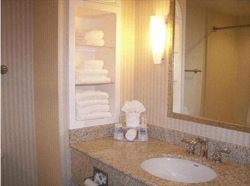 Holiday Inn Express Hotel & Suites Drums-Hazelton by IHG gallery photo in Drums, PA — image 30