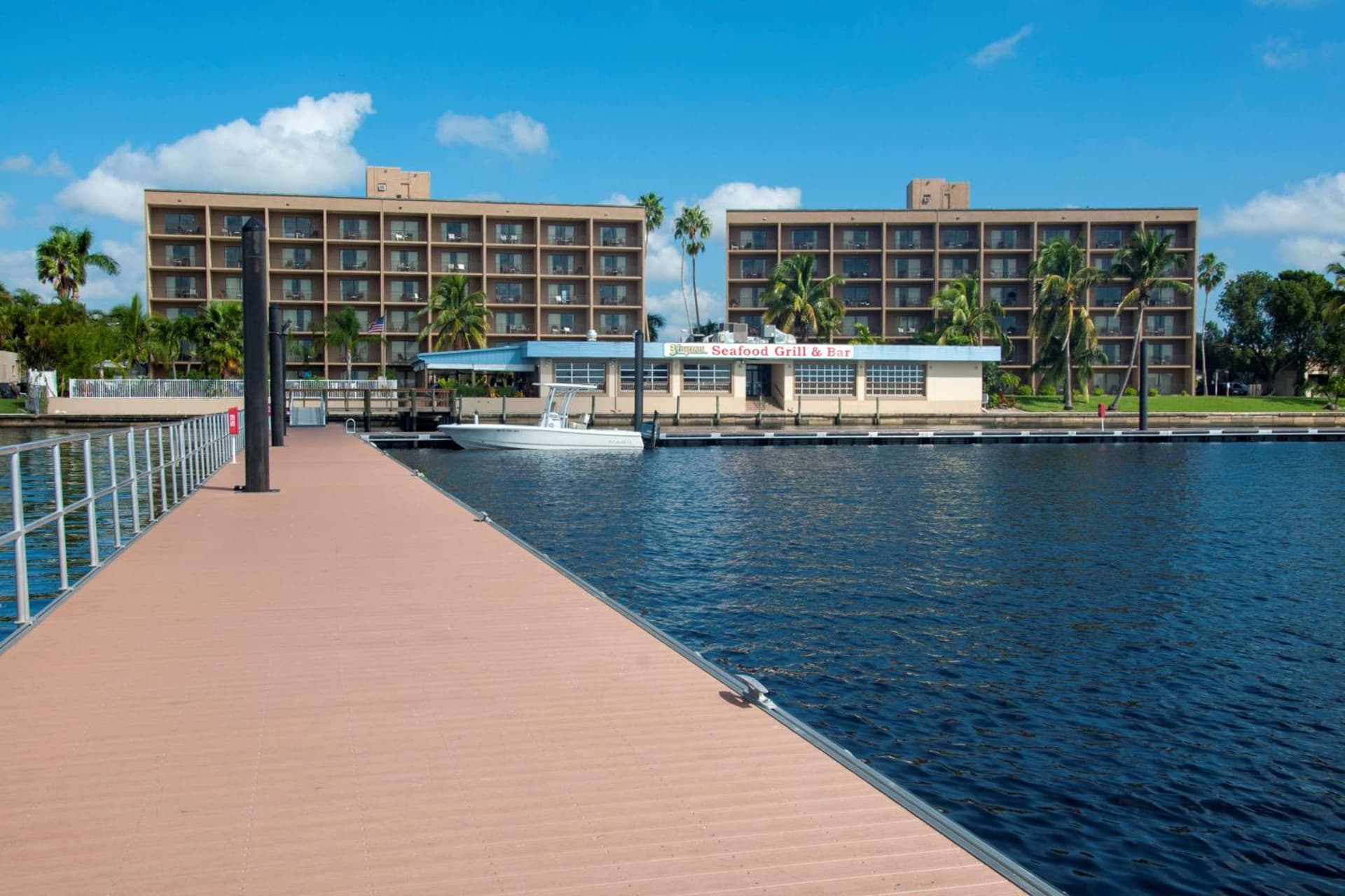 Best Western Fort Myers Waterfront gallery photo in North Fort Myers, FL — image 4