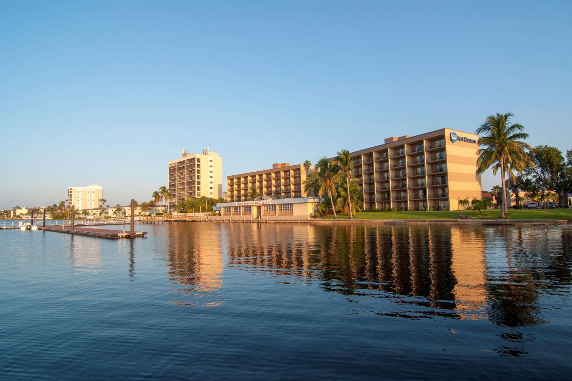 Best Western Fort Myers Waterfront gallery photo in North Fort Myers, FL — image 30